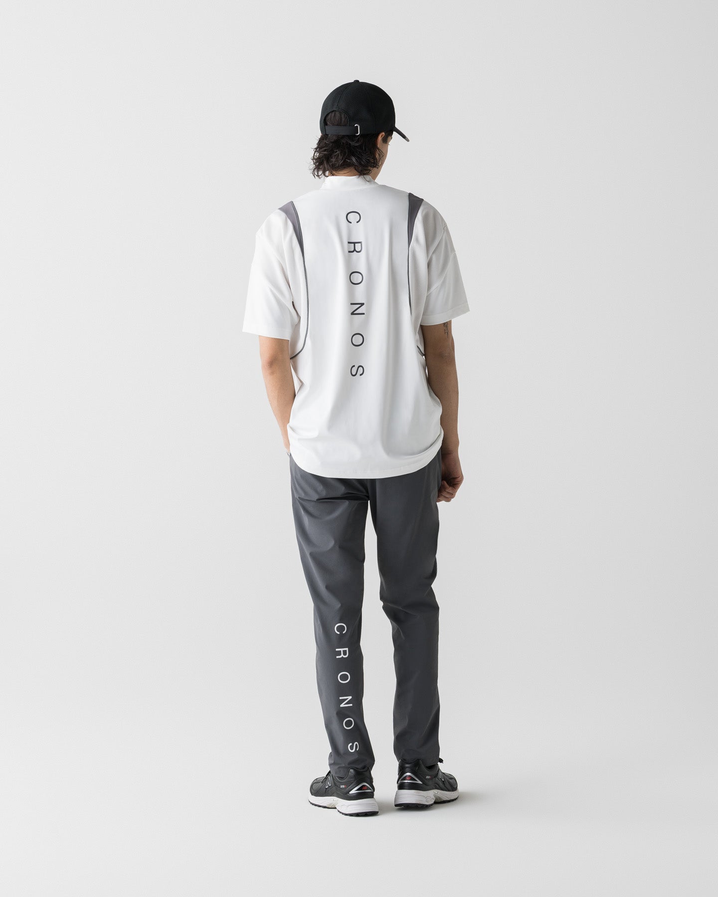 CRONOS BLACK ACTIVE MESH MOCK NECK【WHITE】