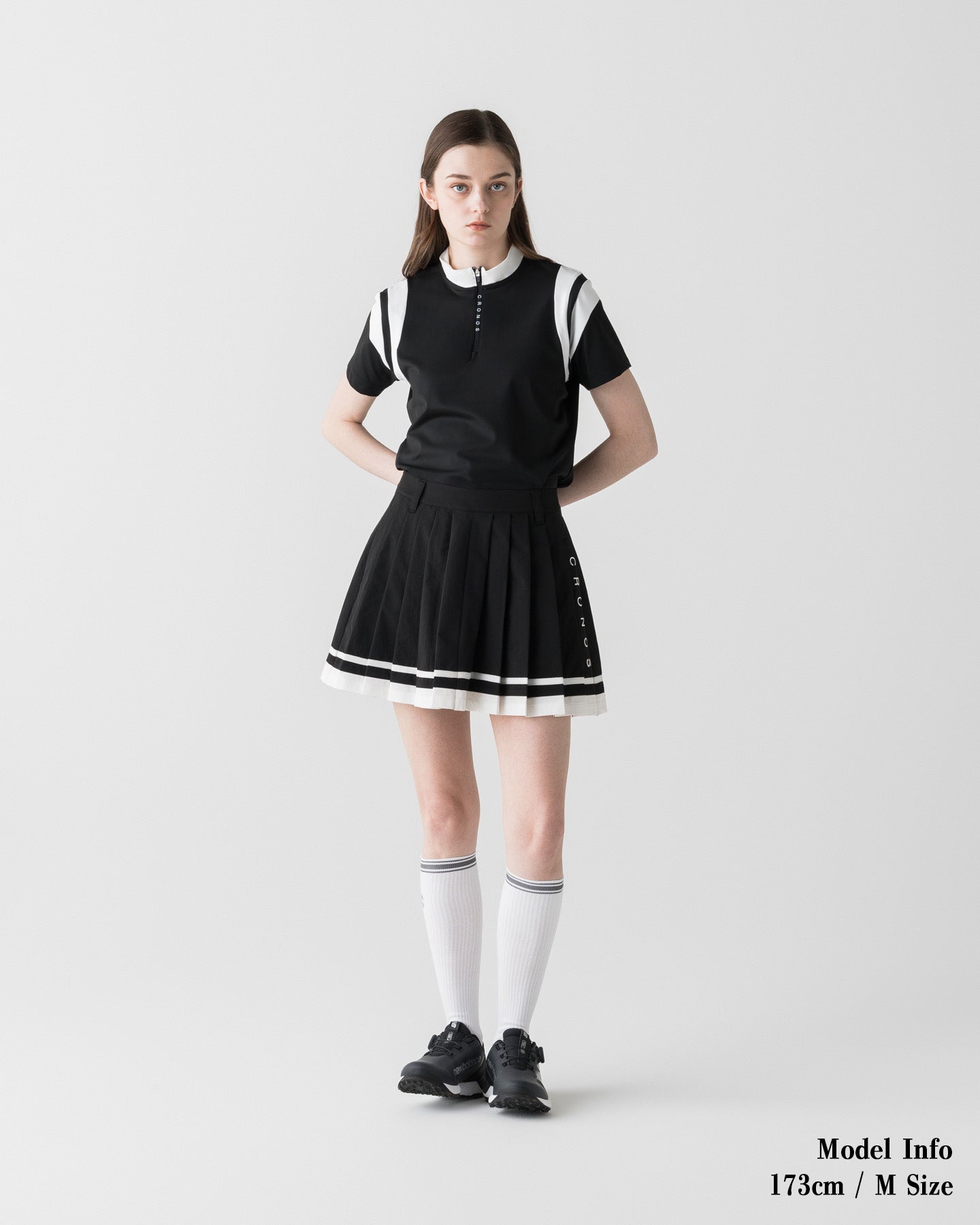 CRONOS BLACK WOMEN ROUND MOCK NECK TEE【BLACK】