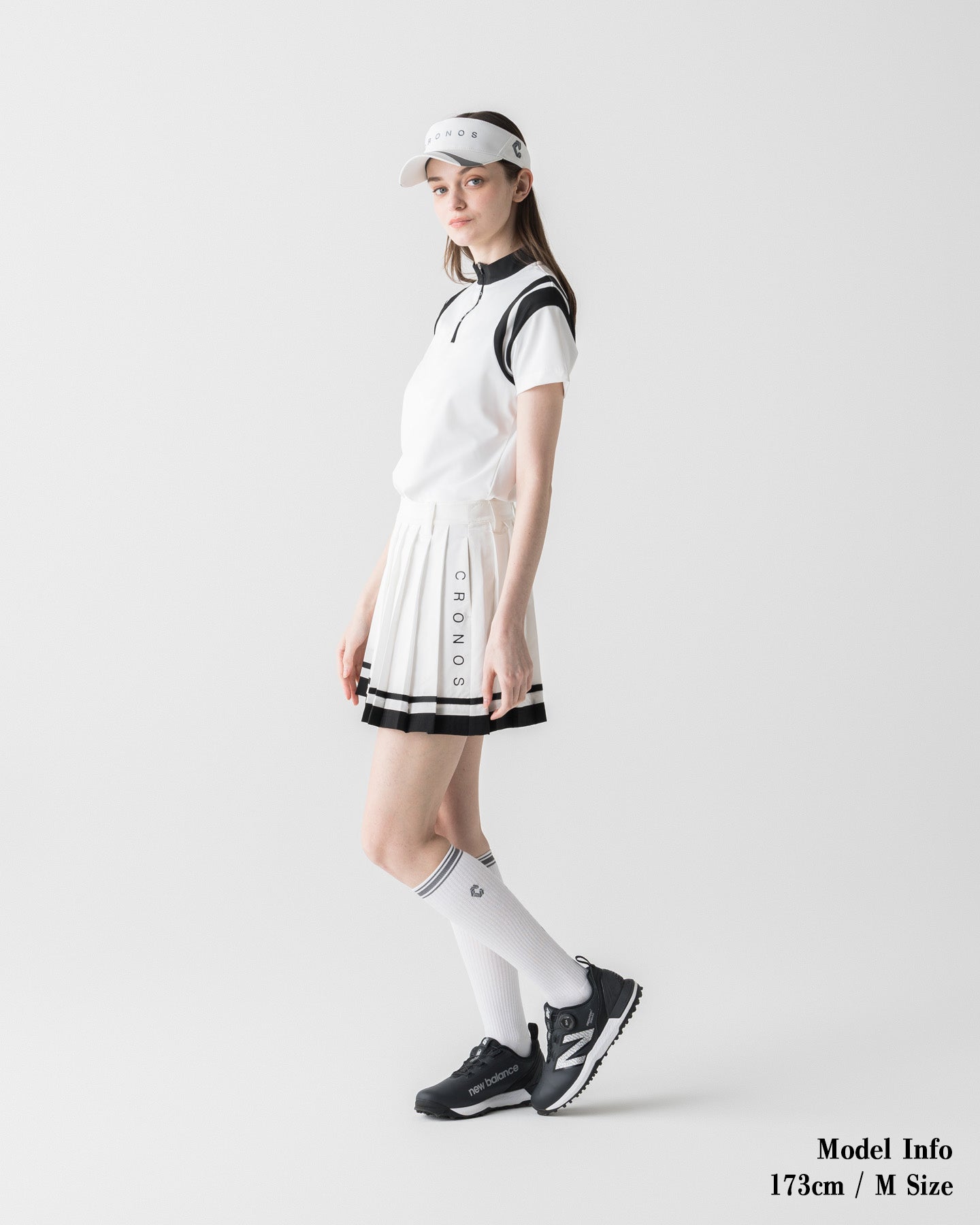 CRONOS BLACK WOMEN ROUND MOCK NECK TEE【WHITE】