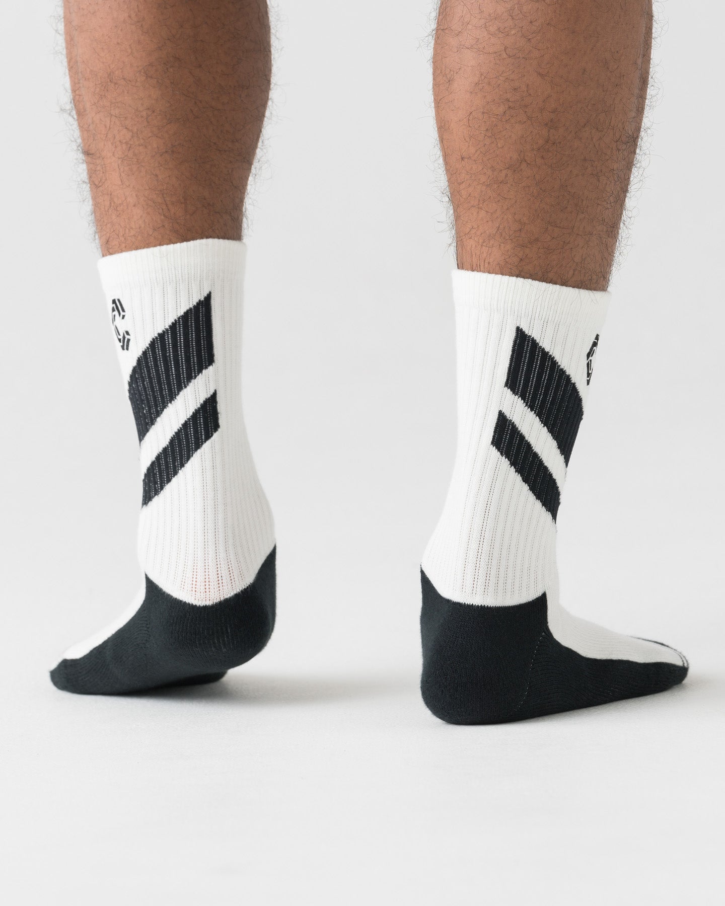 CRONOS FIT PERFORMANCE SOCKS【WHITE】