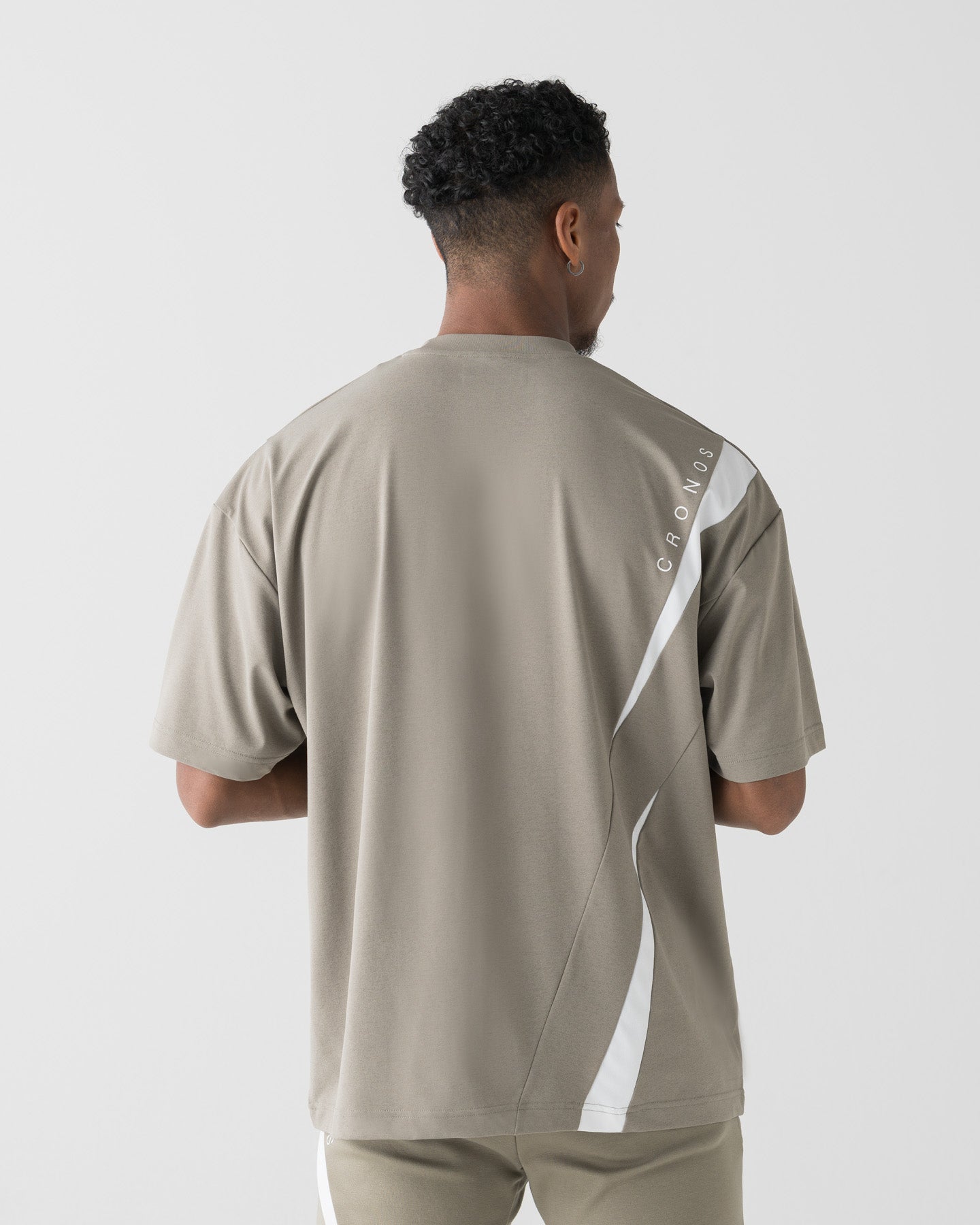 CRONOS GEOMETRIC LINE S/S TEE【TAUPE】