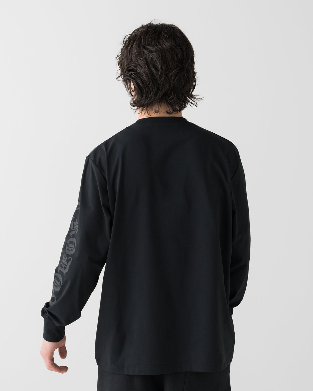 CRONOS BLACKLETTER RASH L/S TEE【BLACK】