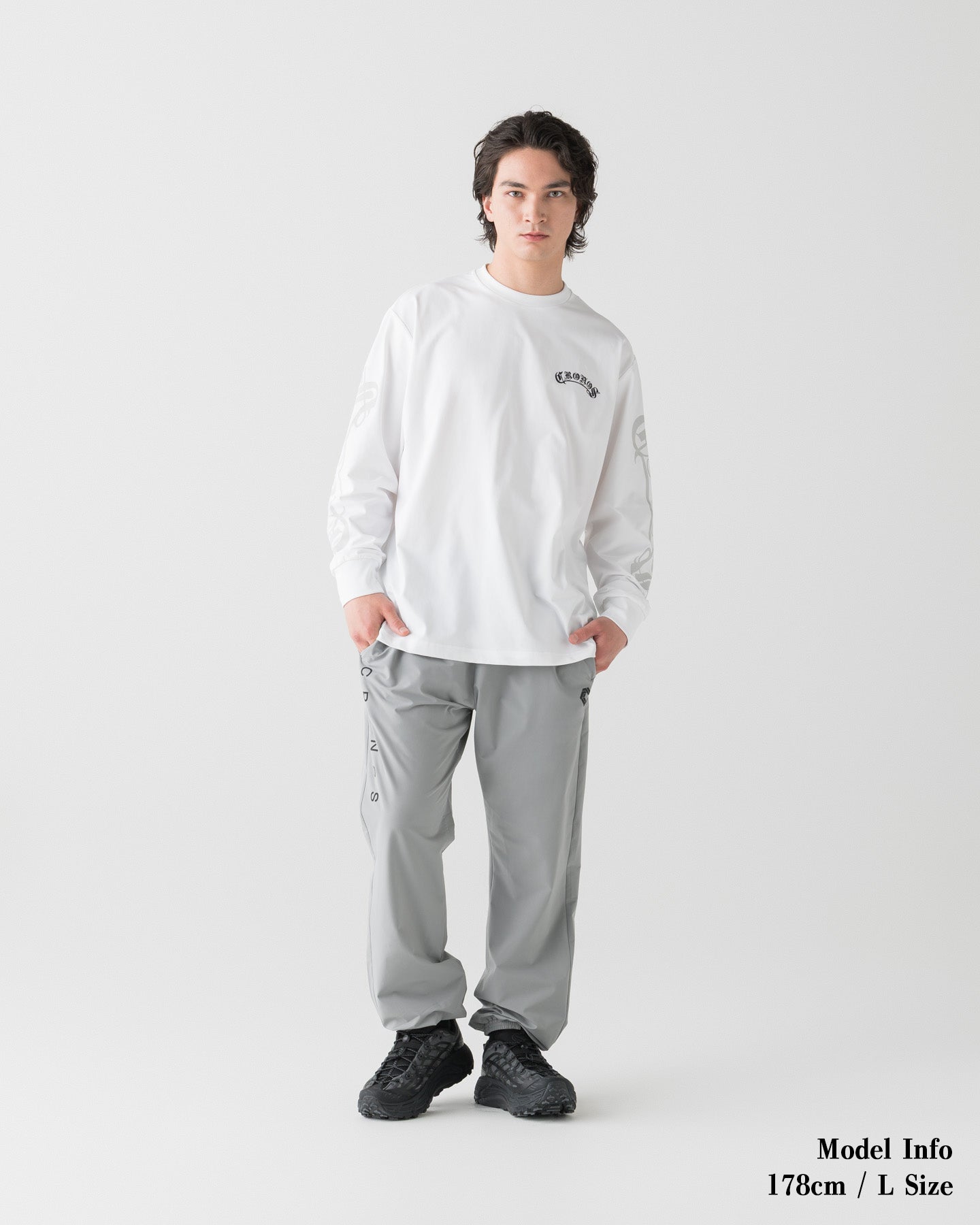 CRONOS BLACKLETTER RASH L/S TEE【WHITE】