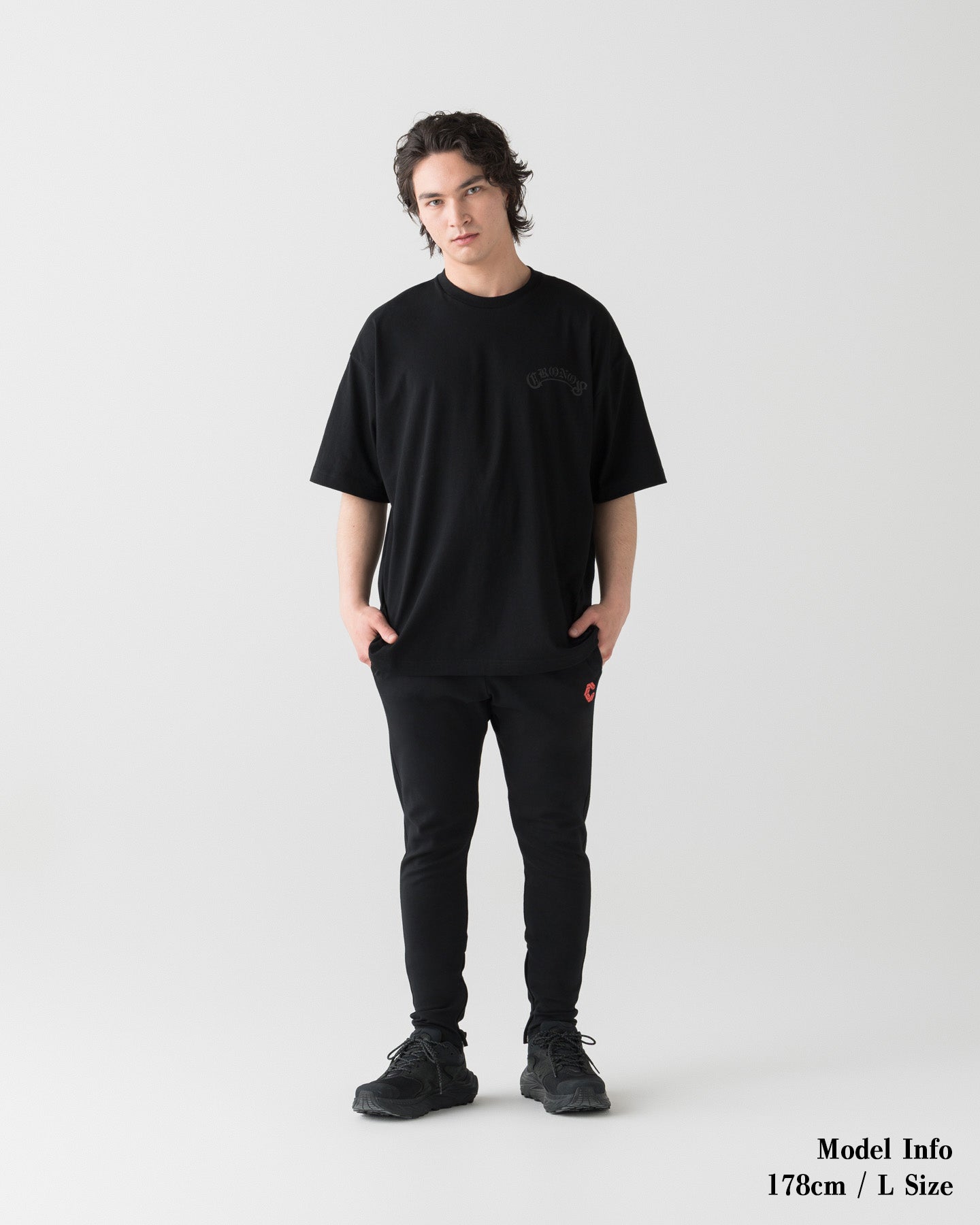 CRONOS DARUMA GRAPHIC S/S TEE【BLACK×RED】