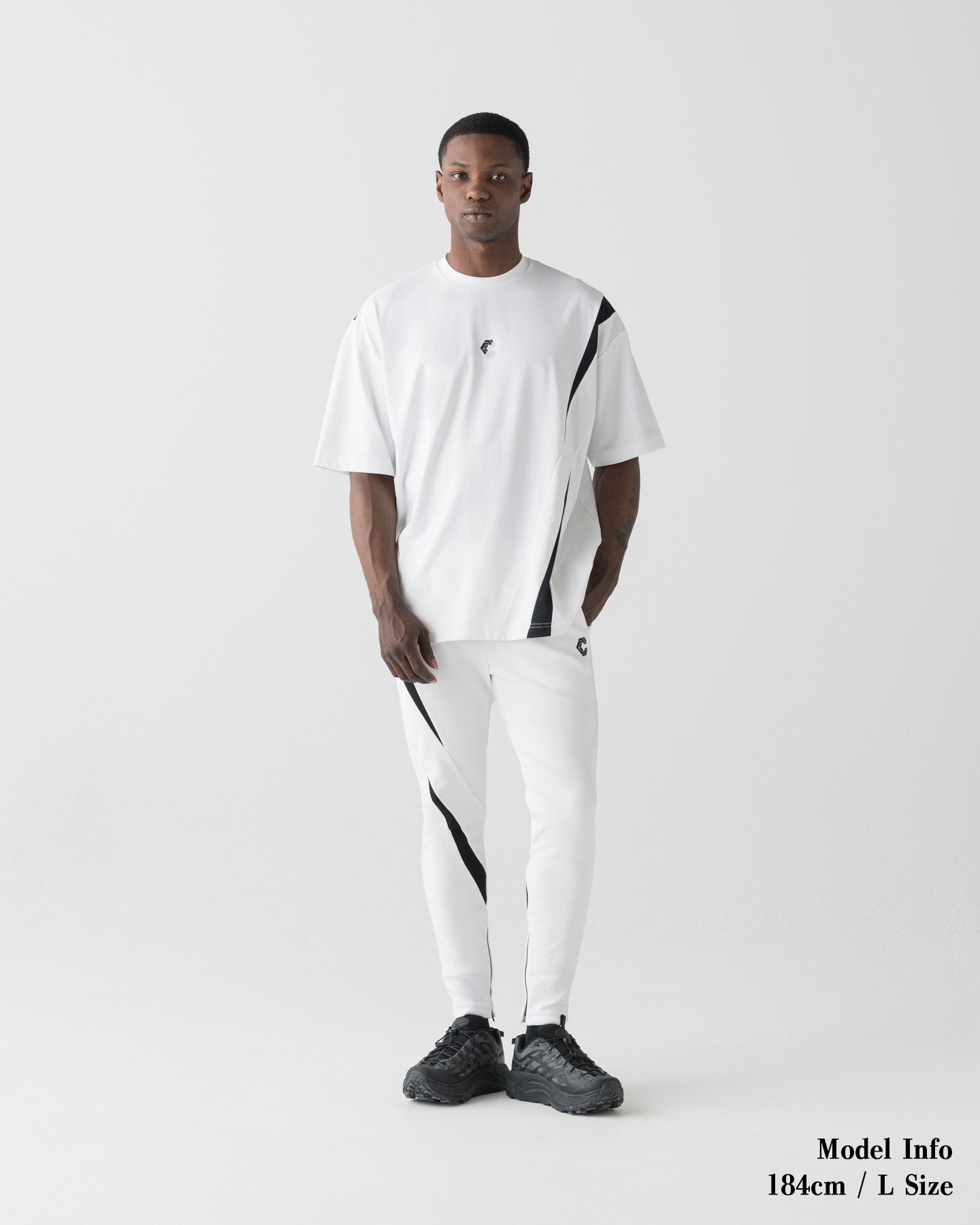 CRONOS GEOMETRIC LINE S/S TEE【WHITE】