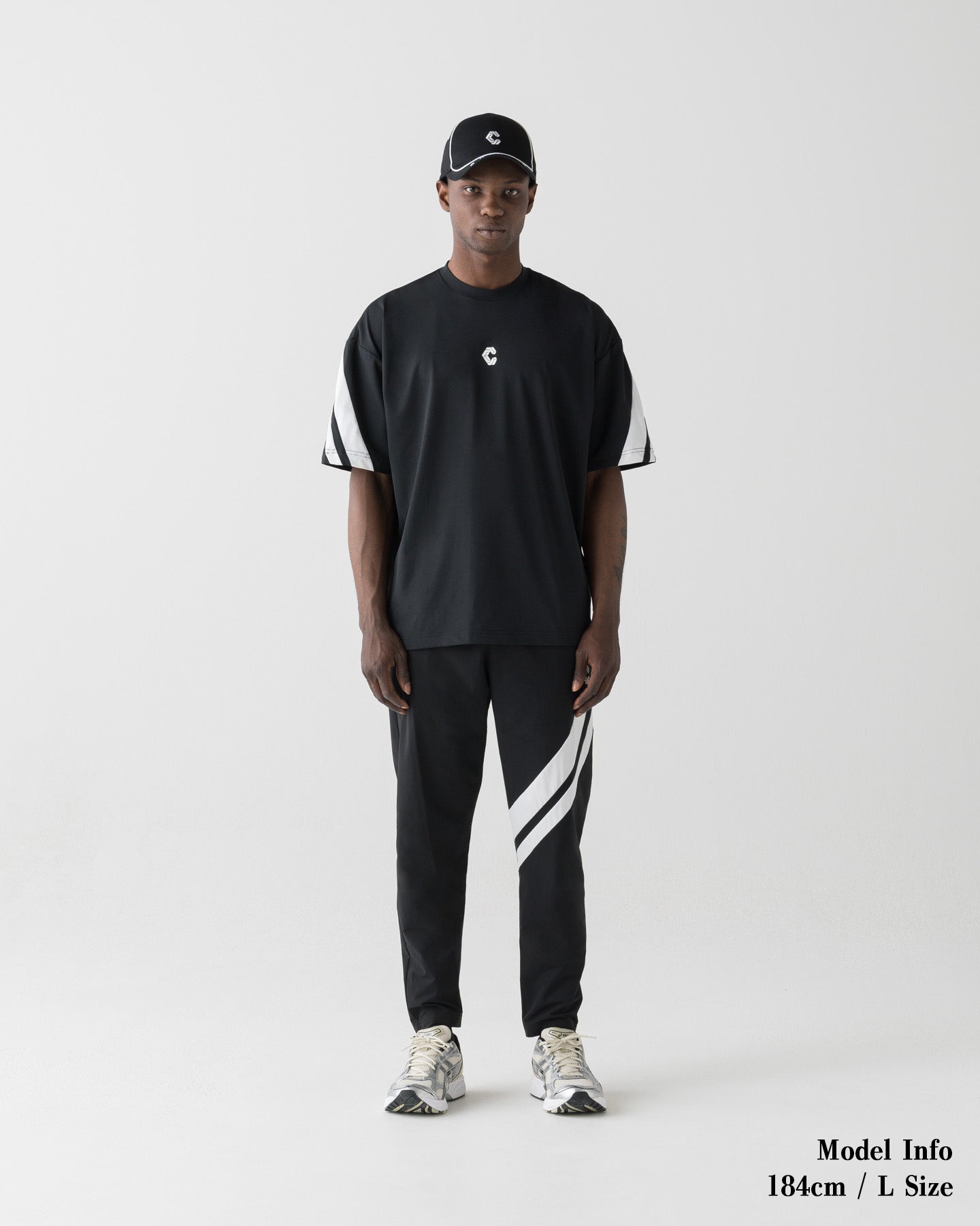 CRONOS COOLING LINE JOGGER PANTS【BLACK×WHITE】