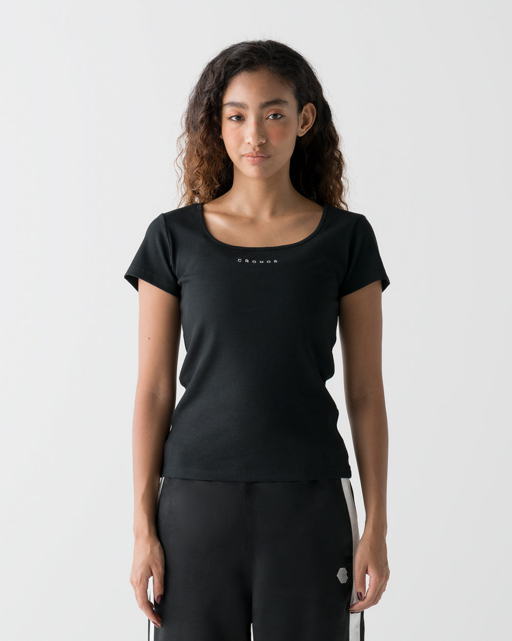 CRONOS WOMEN SQUARE NECK T-SHIRT【BLACK】