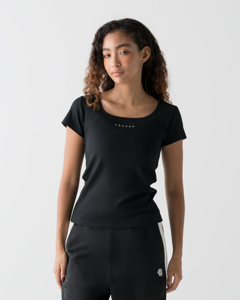 CRONOS WOMEN SQUARE NECK T-SHIRT【BLACK】