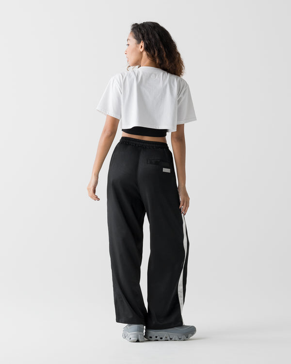 CRONOS WOMEN LOOSE SATIN PANTS【BLACK】