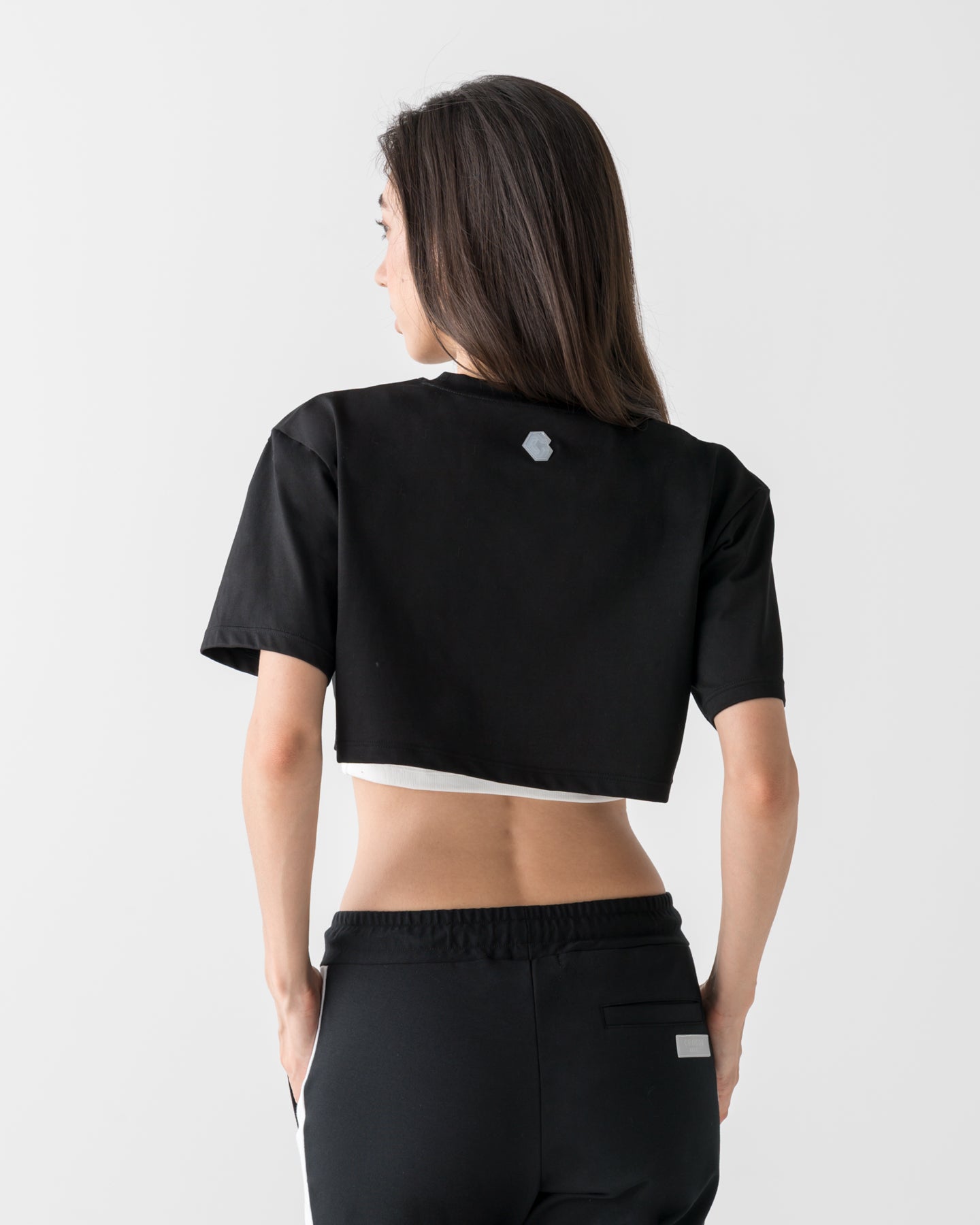 CRONOS WOMEN ALLDAY CROPPED T-SHIRT【BLACK】