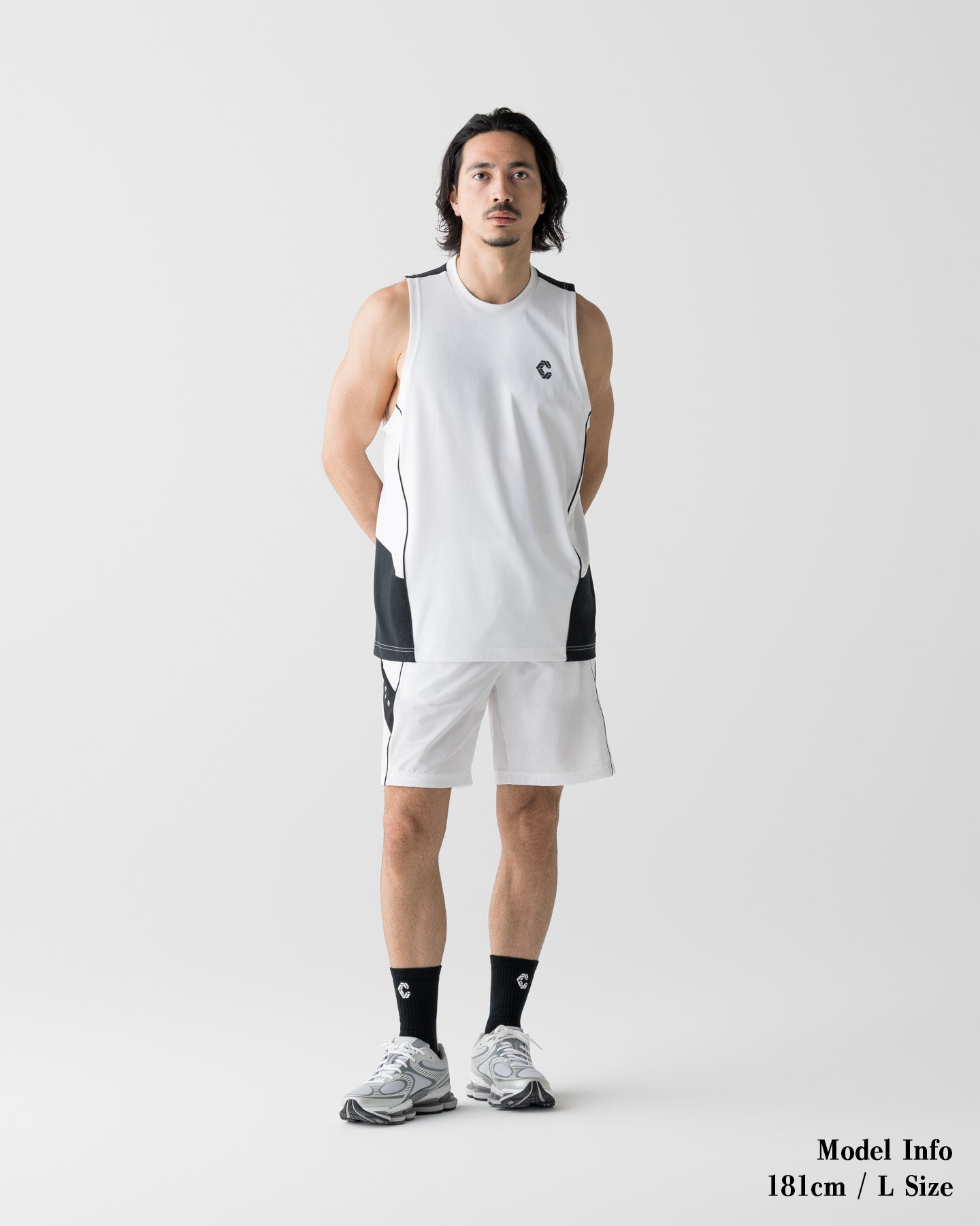 CRONOS SWITCH COOL TOUCH SHORTS【WHITE】