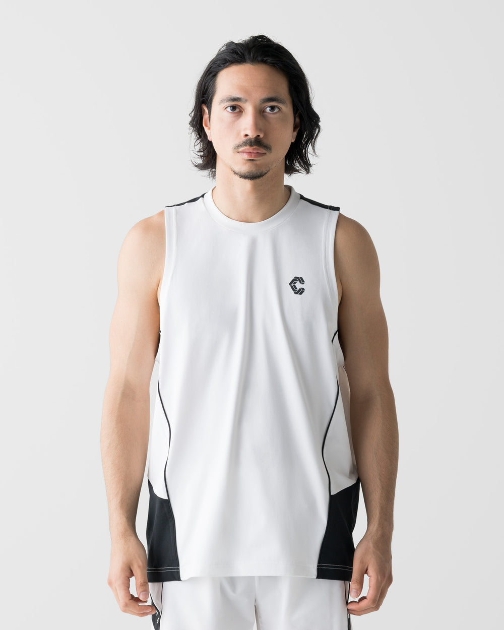 CRONOS SWITCH COOL TOUCH SLEEVELESS【WHITE】