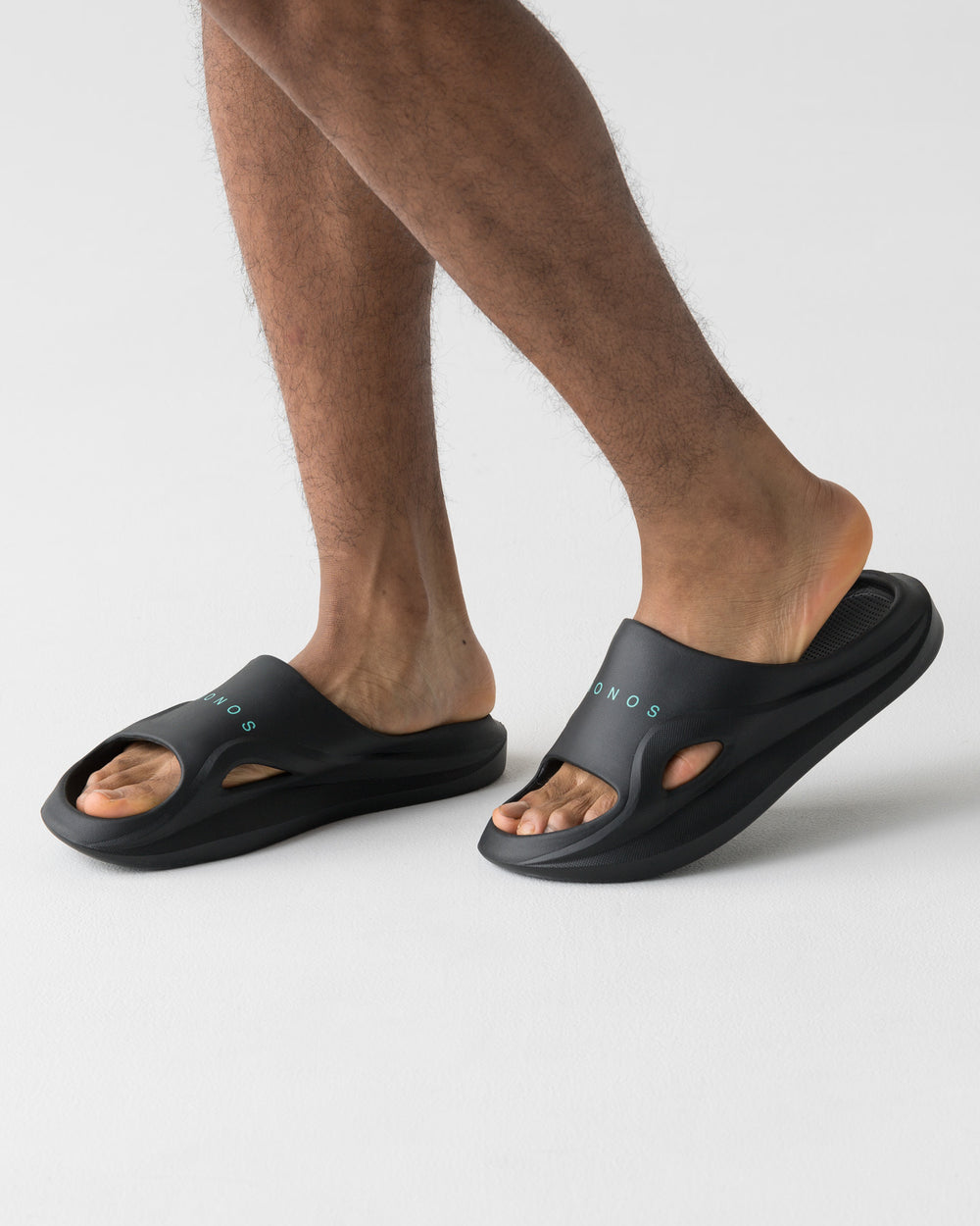 CRONOS RECOVERY EVA SANDAL【BLACK×T.BLUE】
