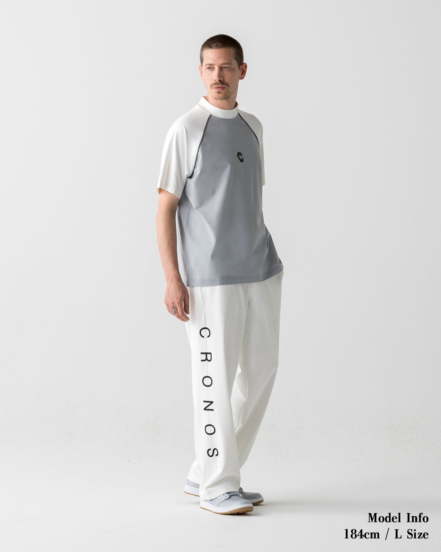 CRONOS BLACK SWITCHING MOCK NECK【WHITE×GRAY】