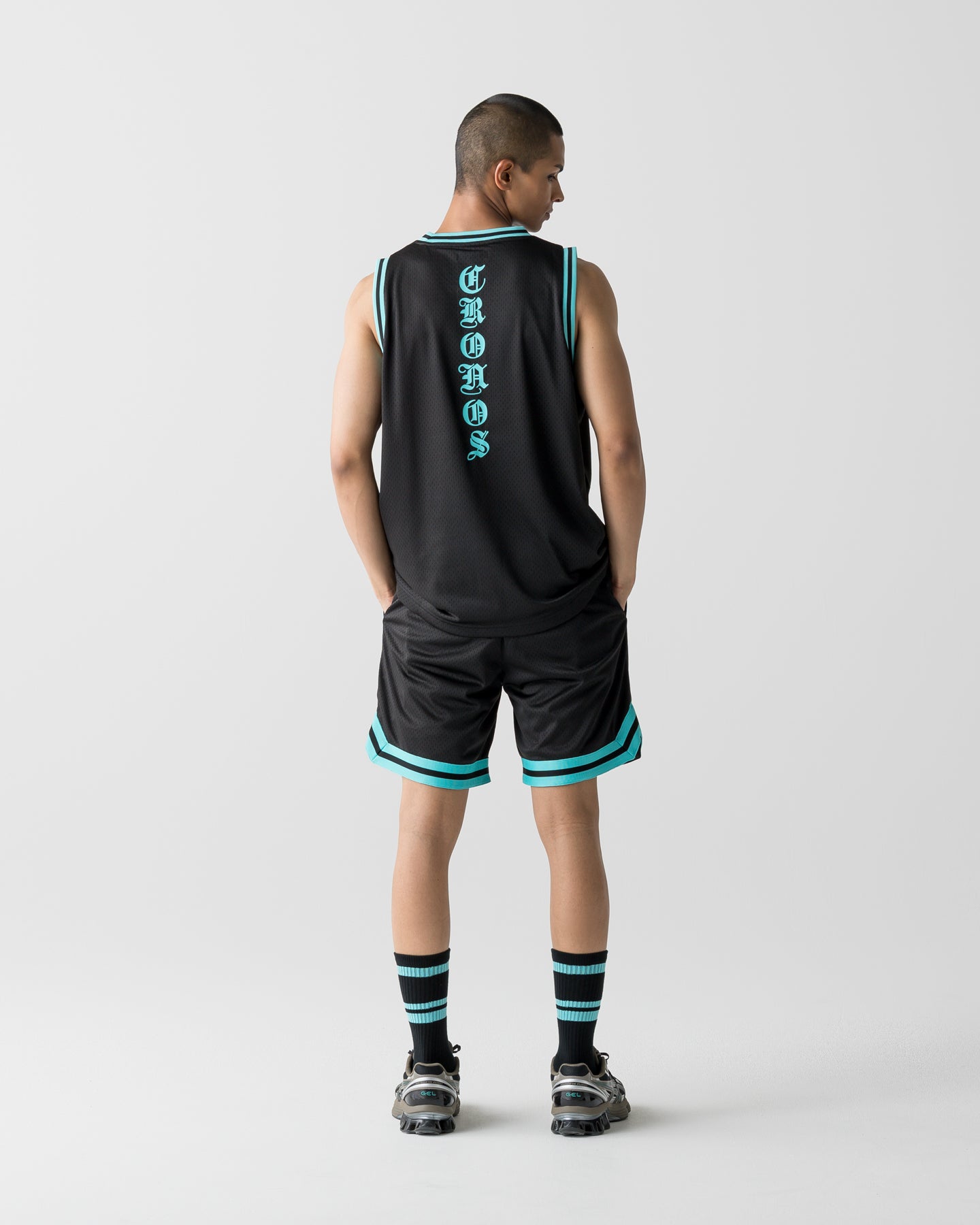 CRONOS BLACKLETTER BASKET MESH SLEEVELESS【BLACK×T.BLUE】