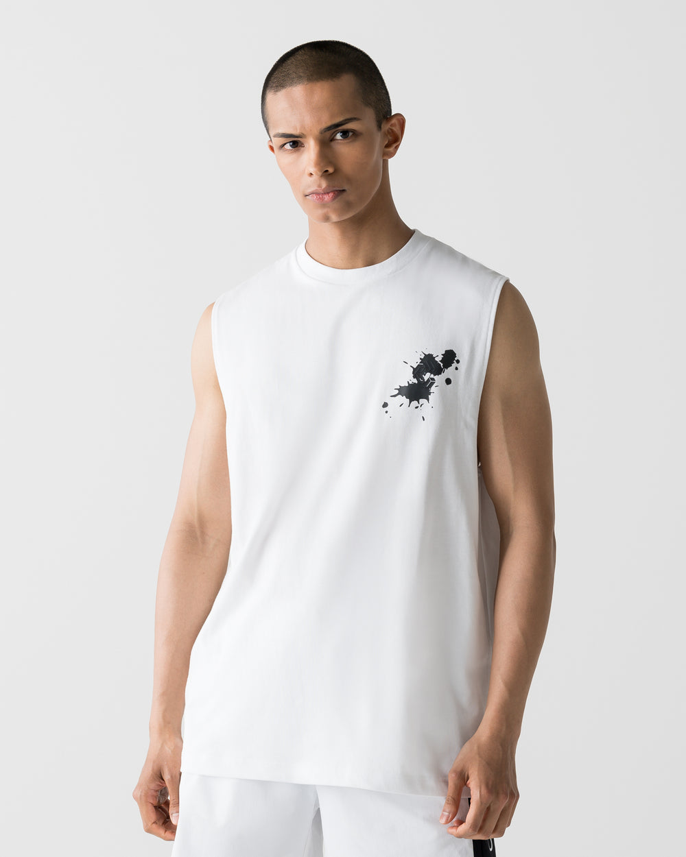 CRONOS PAINT STROKE COOL SLEEVELESS【WHITE】