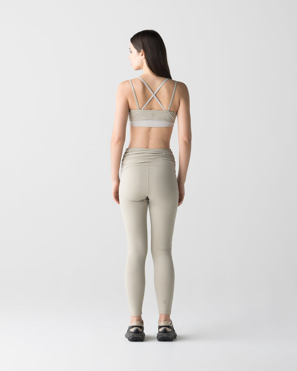 CRONOS WOMEN FORM LEGGINGS【BEIGE】