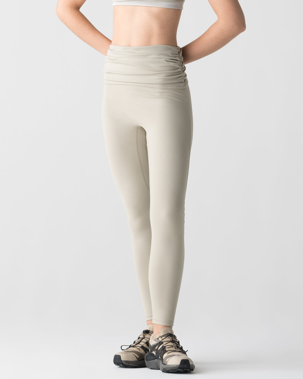 CRONOS WOMEN FORM LEGGINGS【BEIGE】