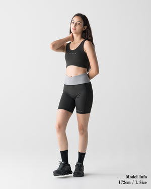 CRONOS WOMEN ESSENTIAL HALF LEGGINGS【BLACK】