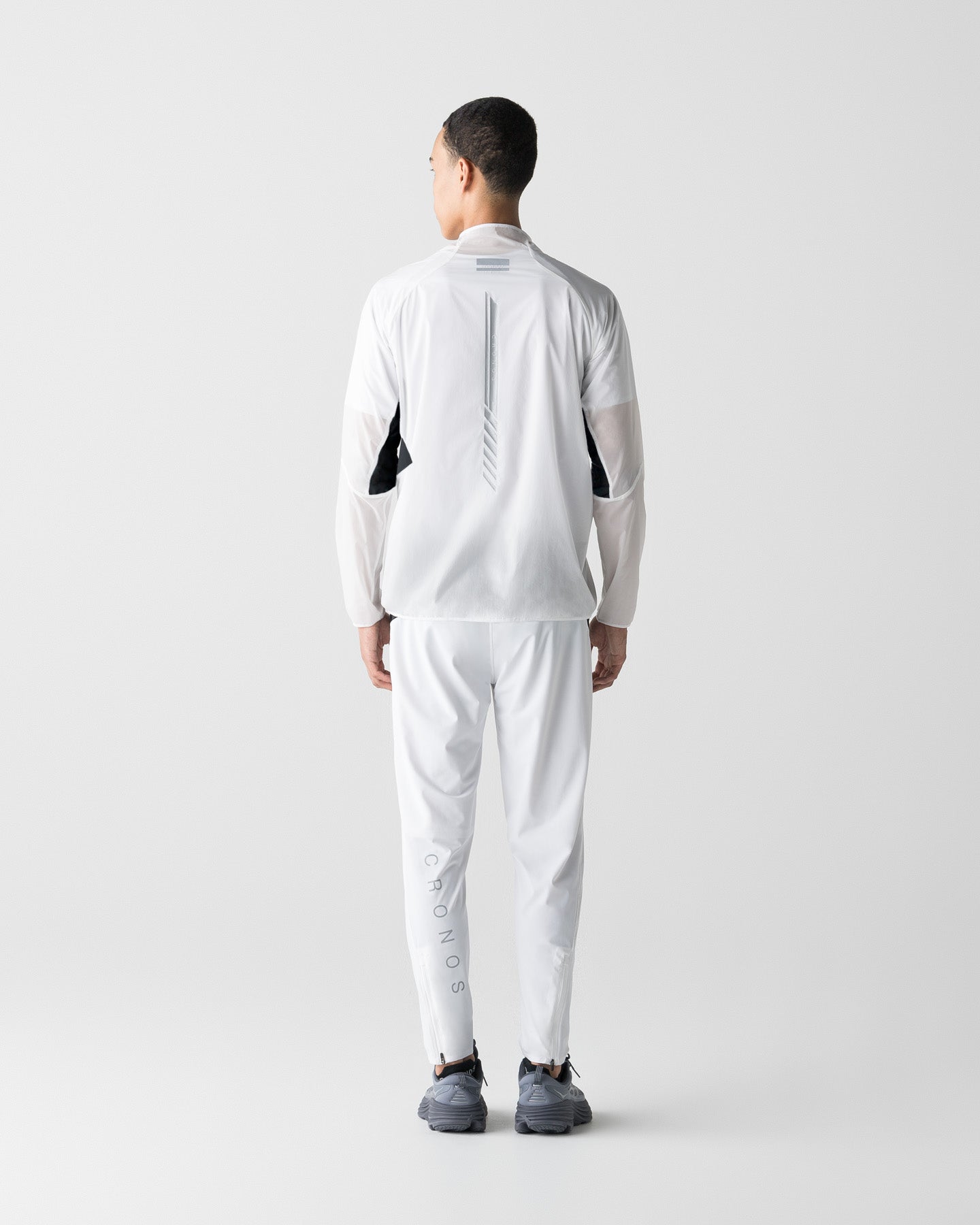 CRONOS RUN LIGHT SHELL JACKET【WHITE】