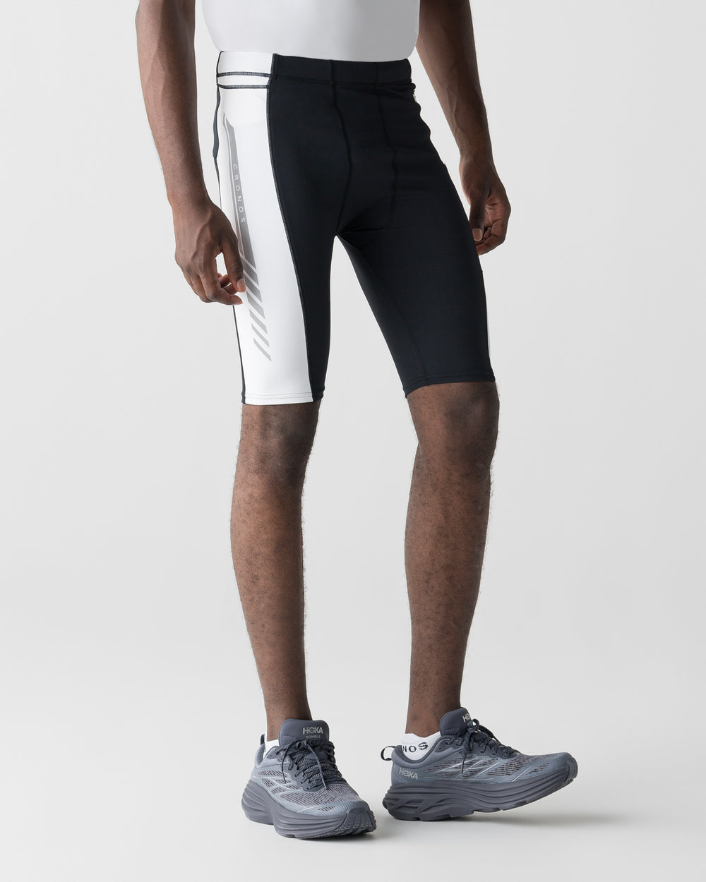 CRONOS RUN CORE SHORT LEGGINGS【BLACK×WHITE】