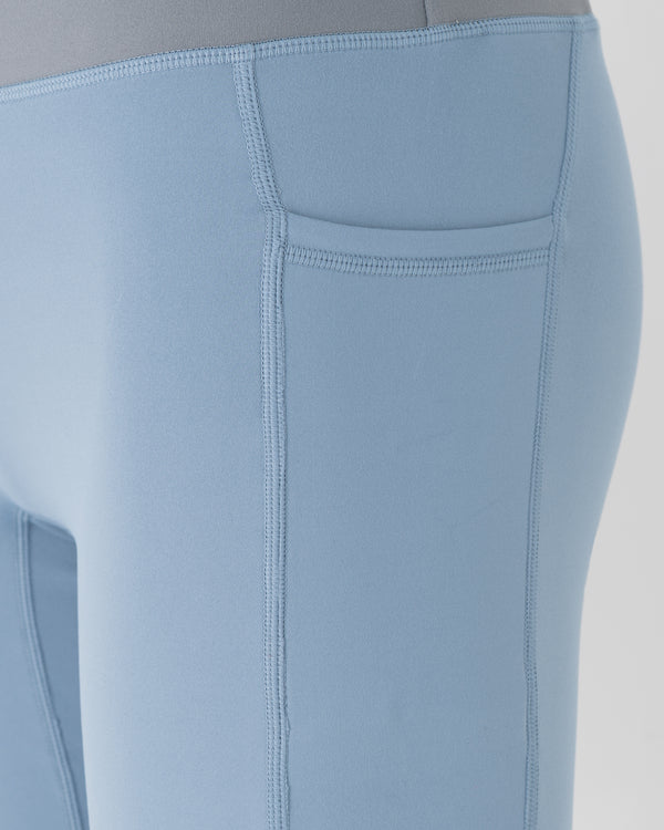 CRONOS WOMEN ESSENTIAL HALF LEGGINGS【BLUE】