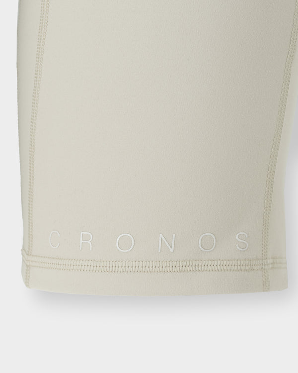 CRONOS WOMEN ESSENTIAL HALF LEGGINGS【BEIGE】