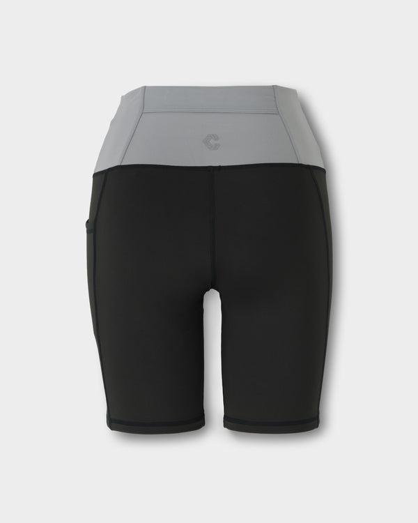 CRONOS WOMEN ESSENTIAL HALF LEGGINGS【BLACK】