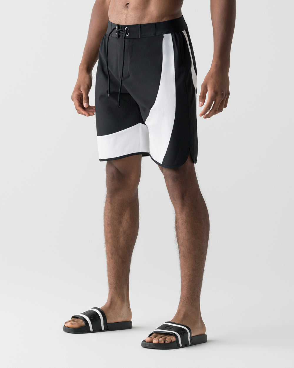 CRONOS ACCEL COMPETITION SHORTS【BLACK×WHITE】