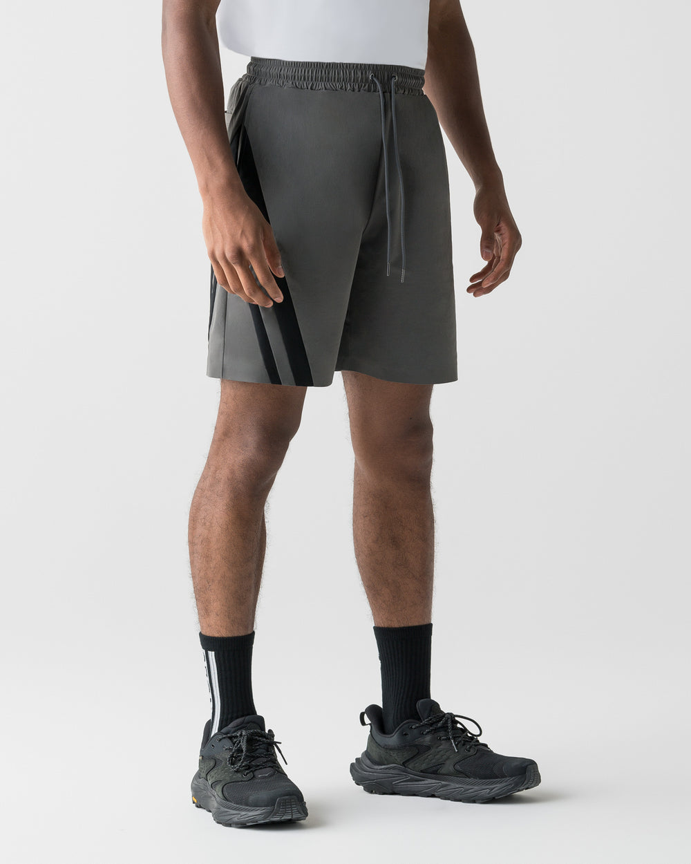 CRONOS SLASH LINE SHORTS【D.GRAY】