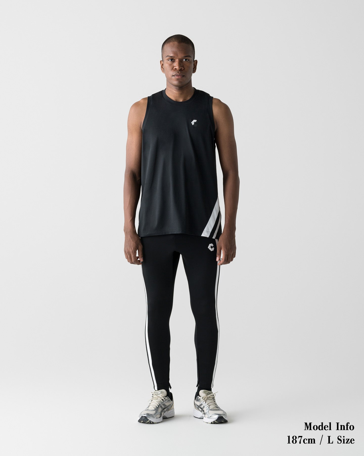 CRONOS SLASH LINE SLEEVELESS【BLACK】