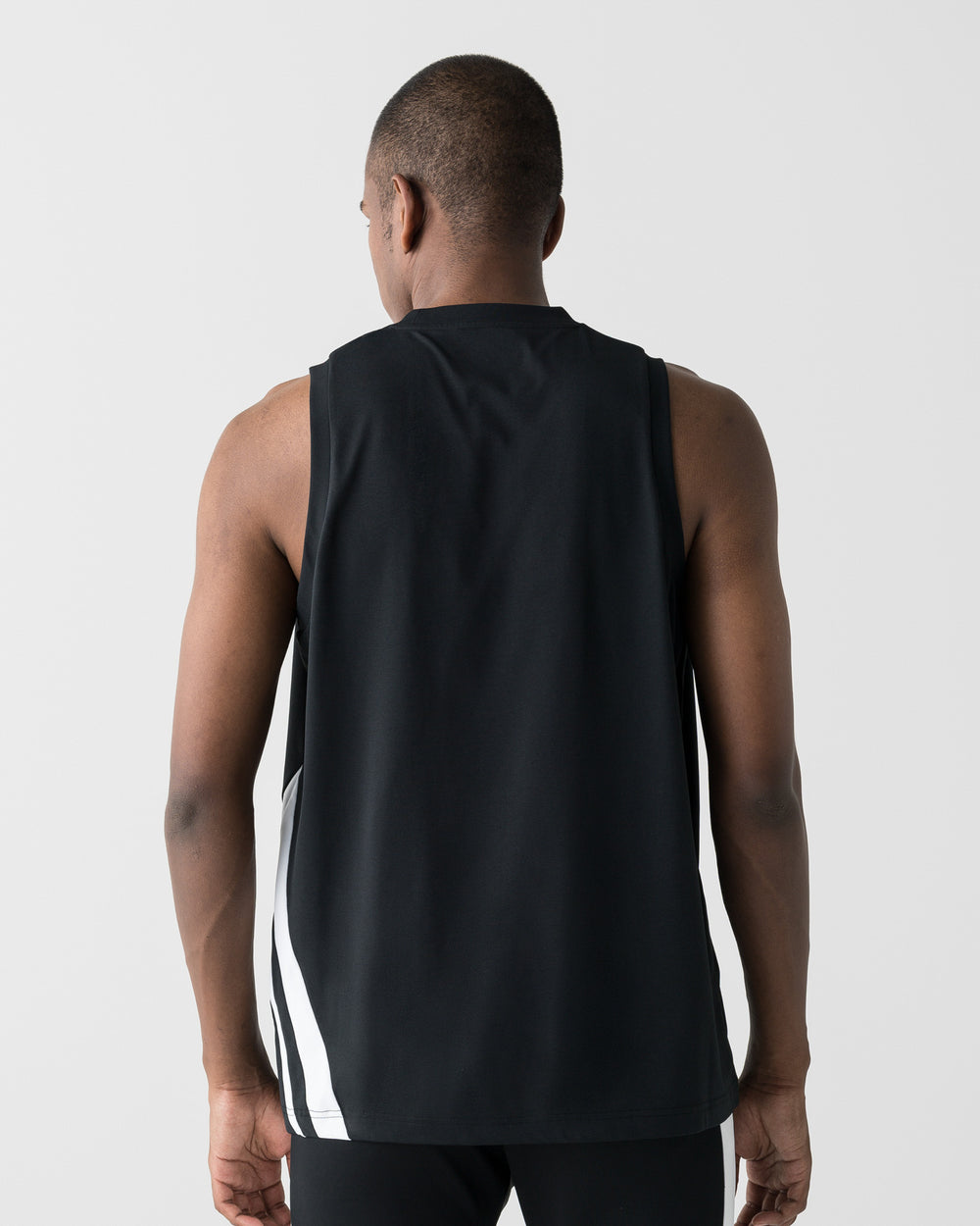 CRONOS SLASH LINE SLEEVELESS【BLACK】