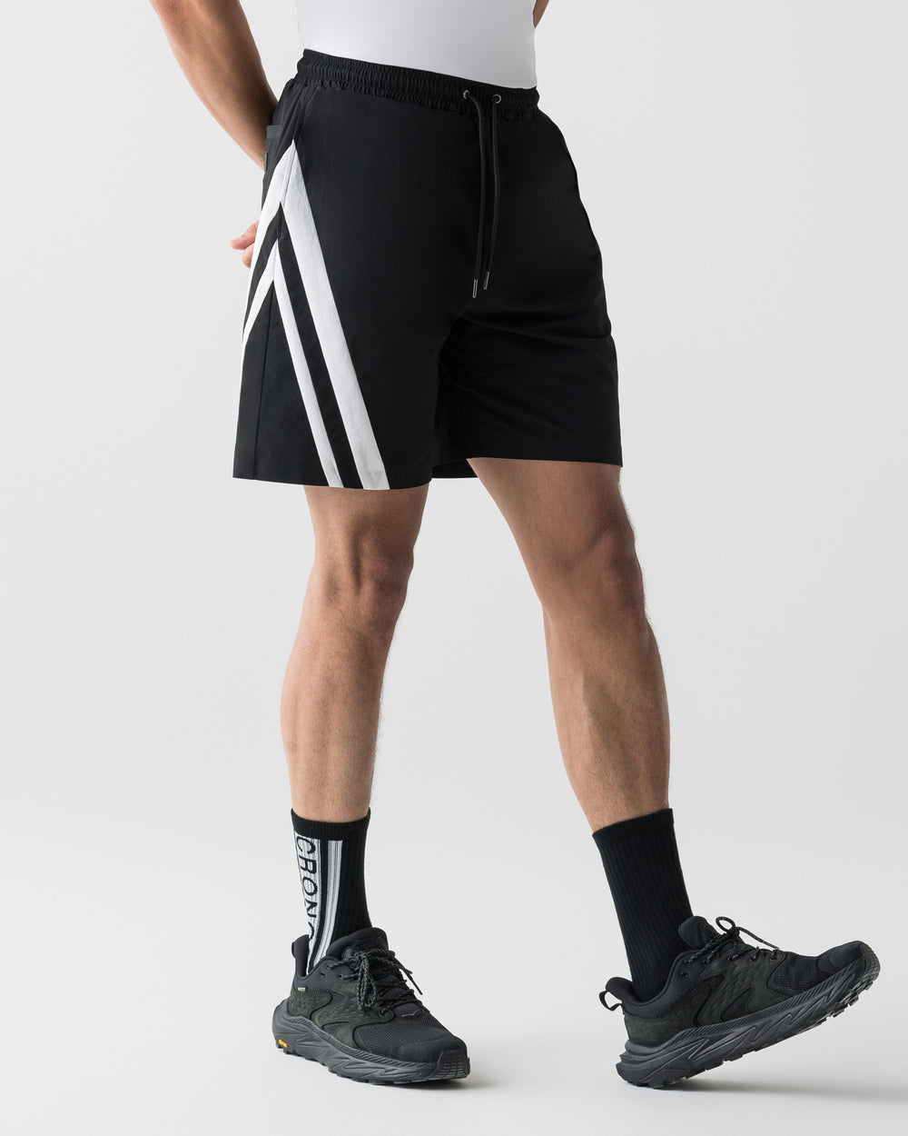 CRONOS SLASH LINE SHORTS【BLACK】