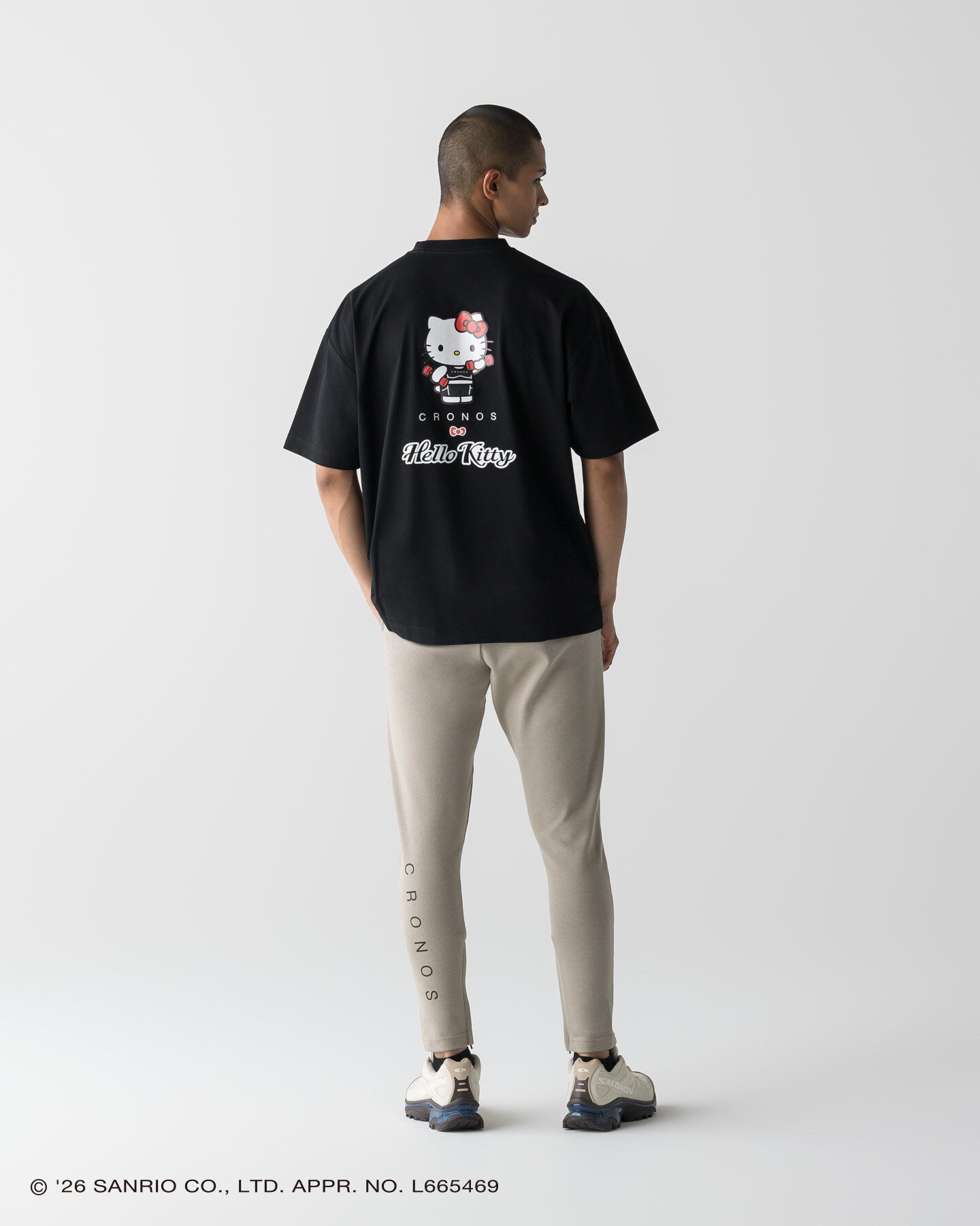 unisex】CRONOS × HELLO KITTY BIG TEE【BLACK】