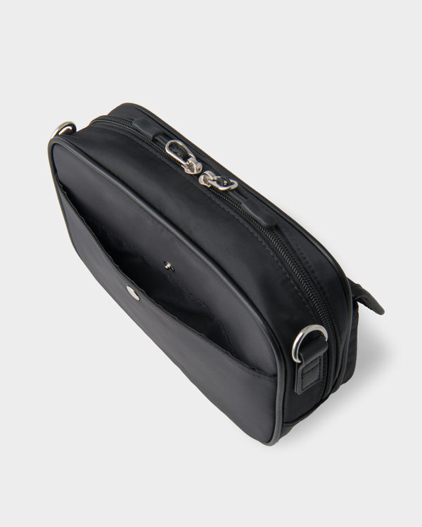 CRONOS UTILITY SHOULDER BAG【BLACK】