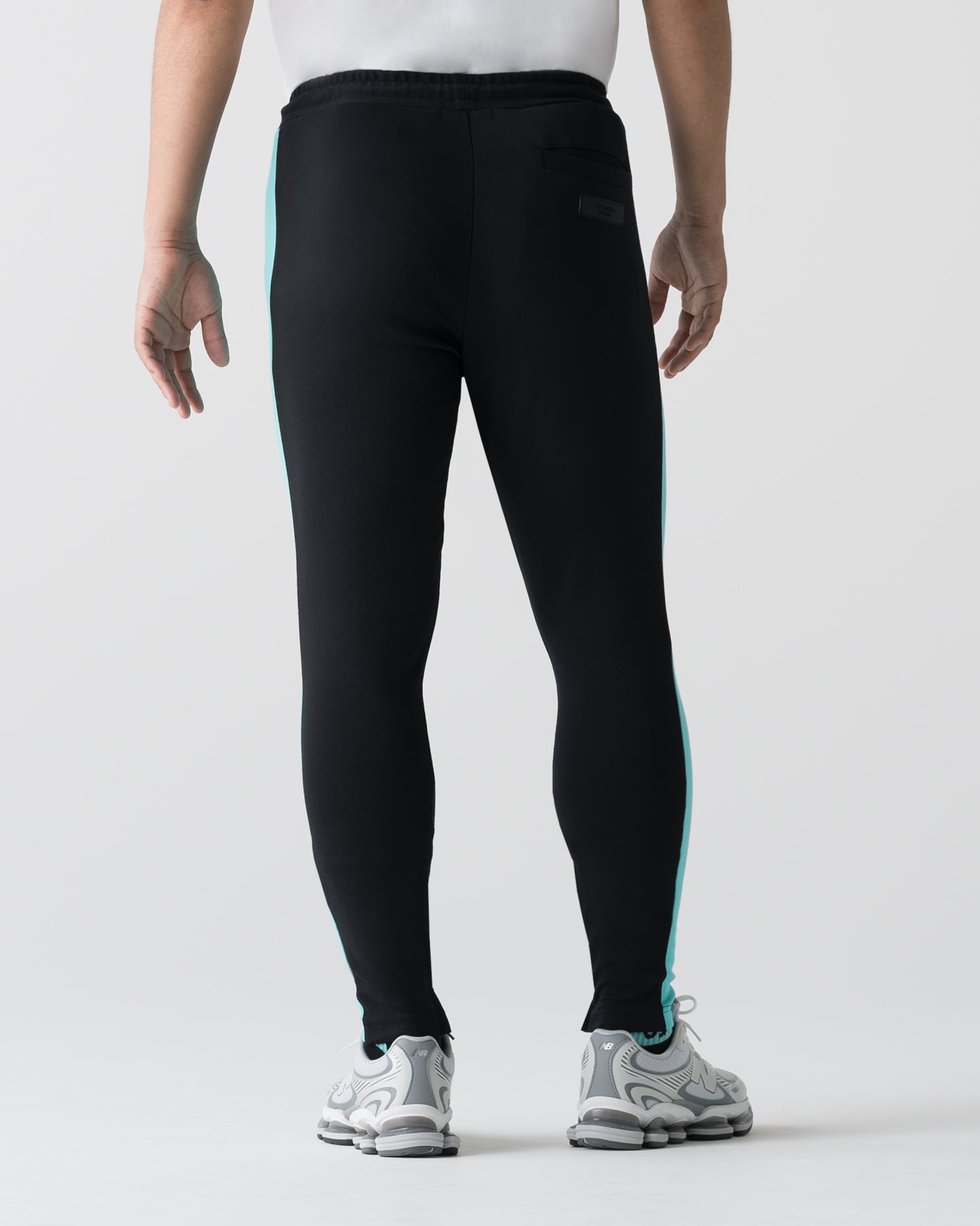 MEN'S BOTTOMS