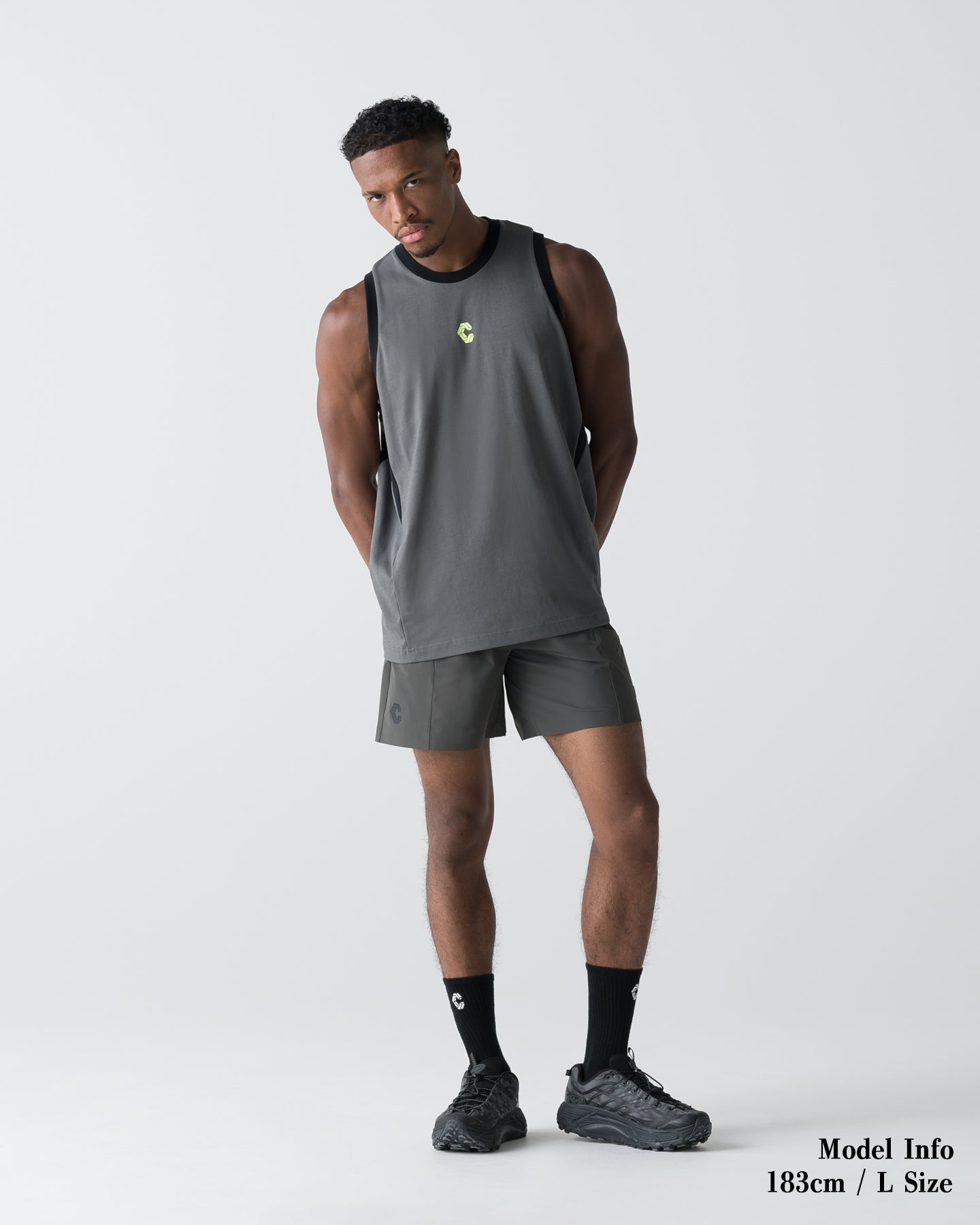 CRONOS ショートパンツ ベージュ L CRONOS CONTOUR SHORTS【D.GRAY】