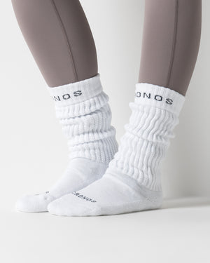 CRONOS WOMEN LOOSE PILE SOCKS【WHITE】