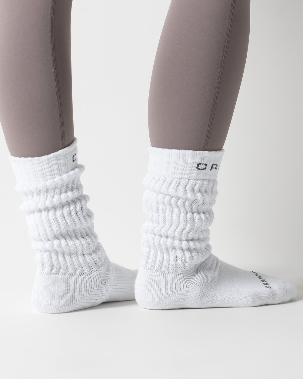 CRONOS WOMEN LOOSE PILE SOCKS【WHITE】