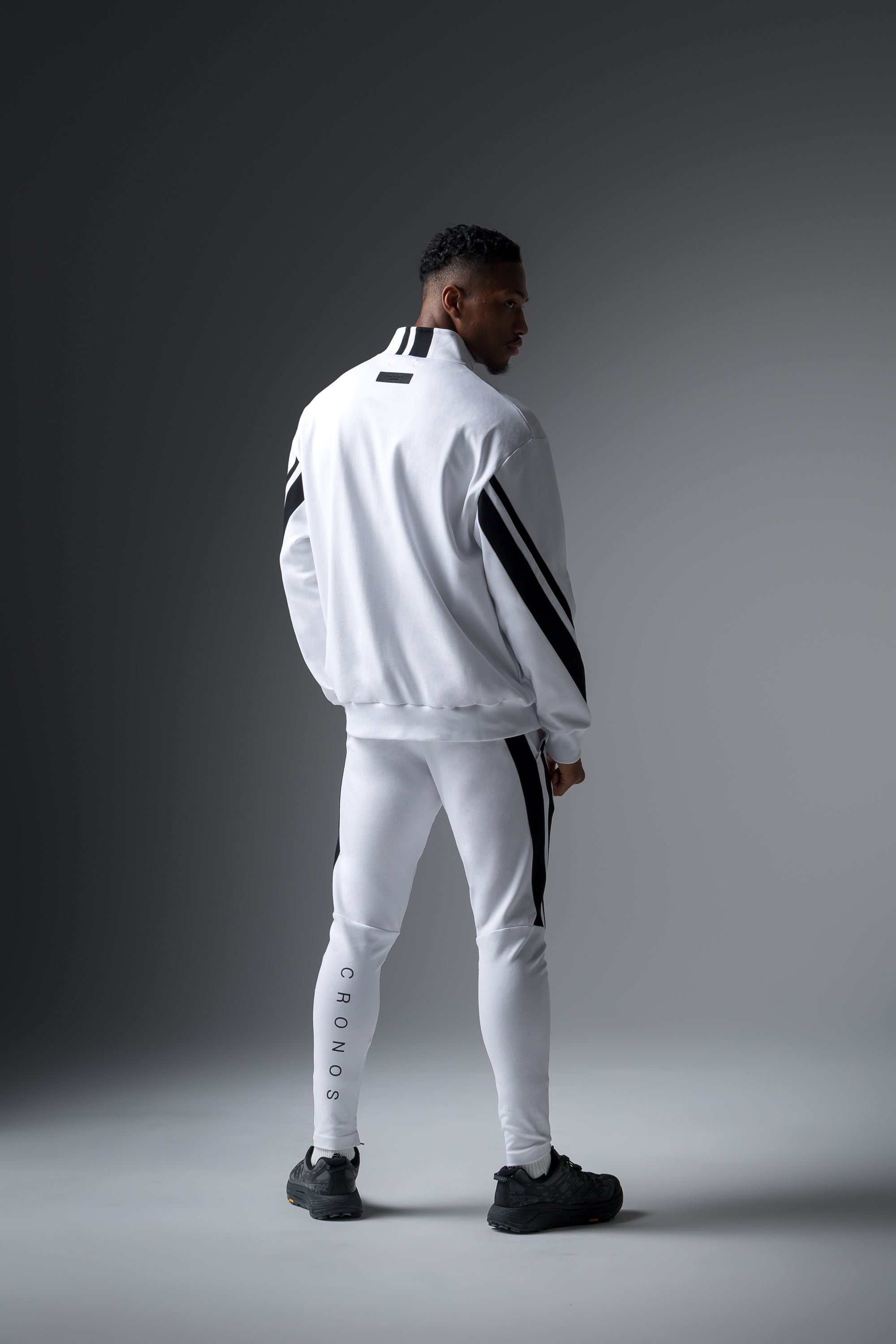 CRONOS MEN 9.23 WED 21:00 - RELEASE.