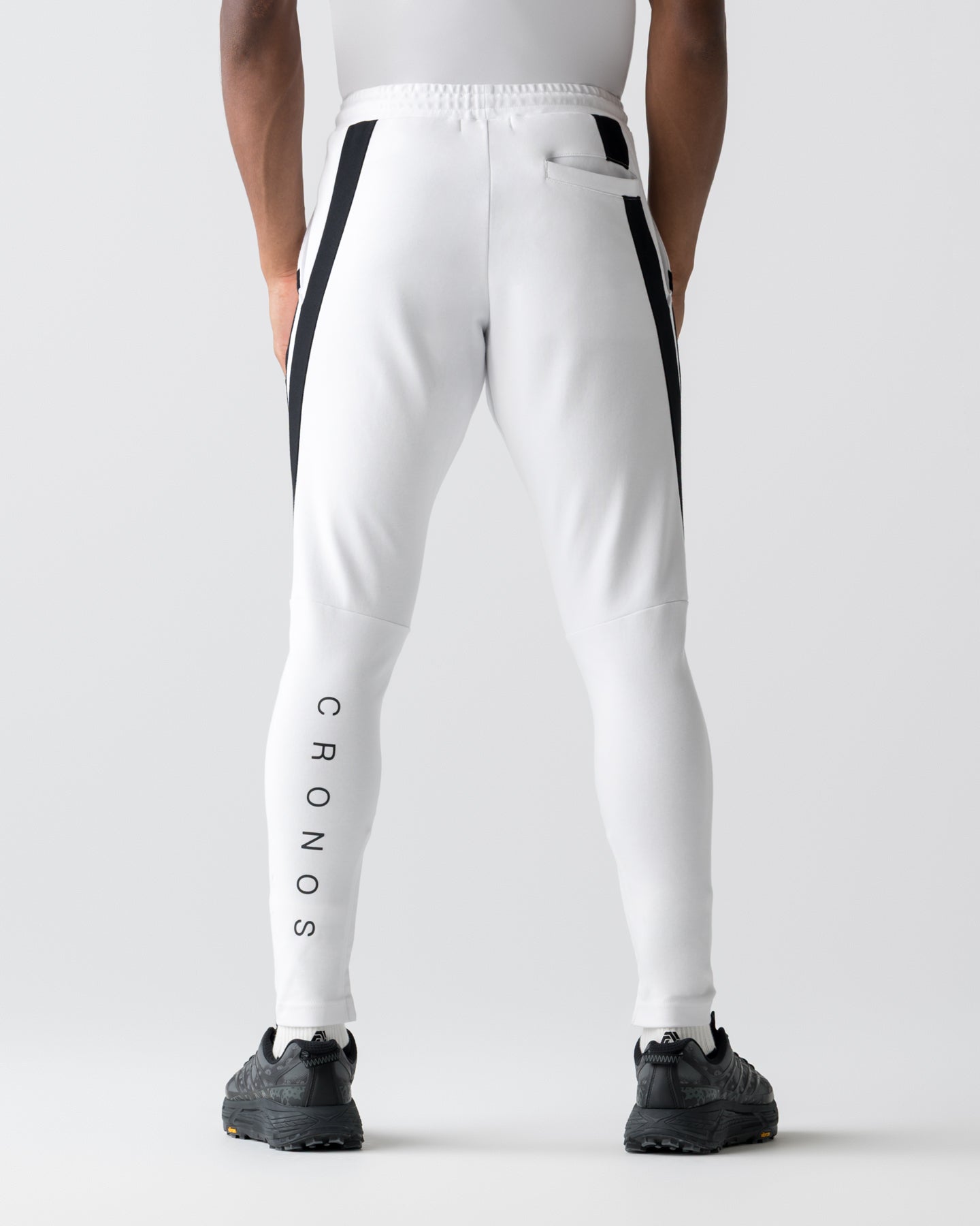 SKINNY PANTS