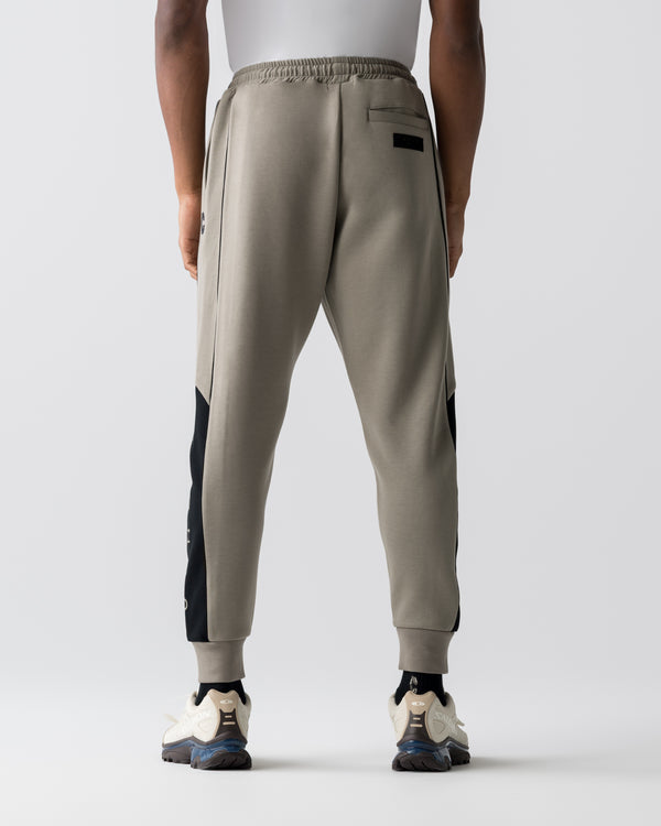 CRONOS ANGLE PANTS【TAUPE】