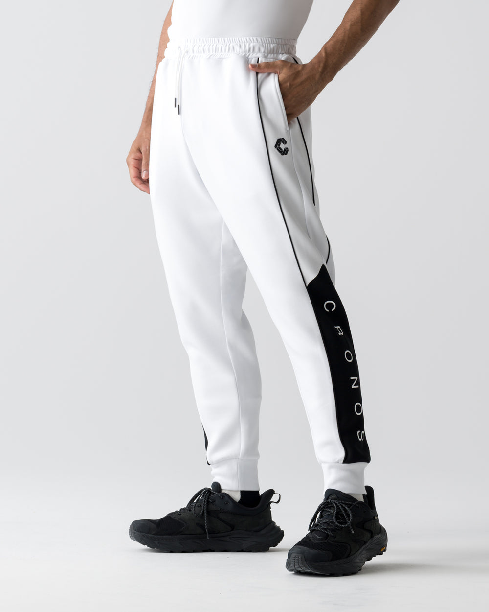 CRONOS ANGLE PANTS【白色】