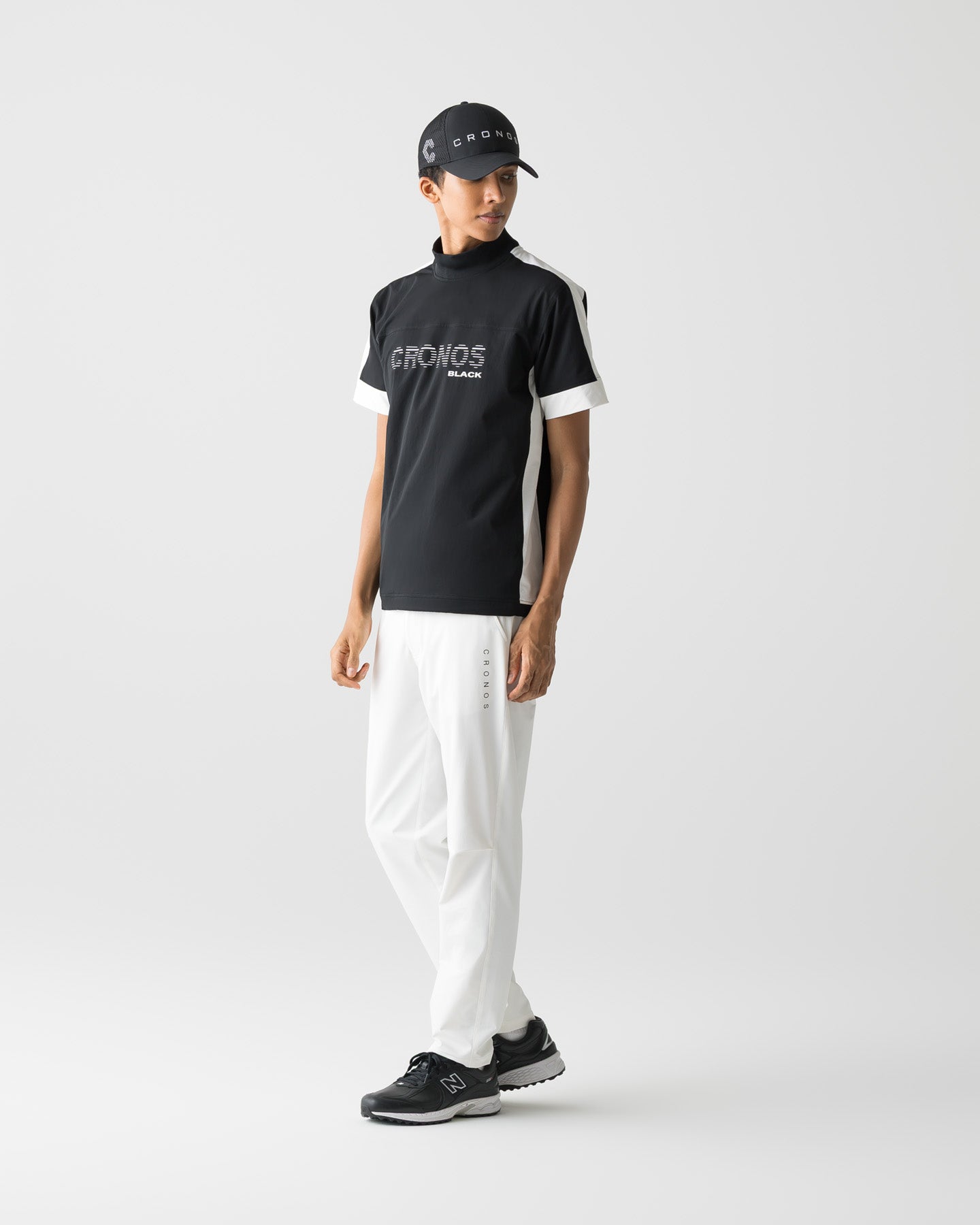 CRONOS BLACK PANEL LINE MOCK NECK【BLACK】