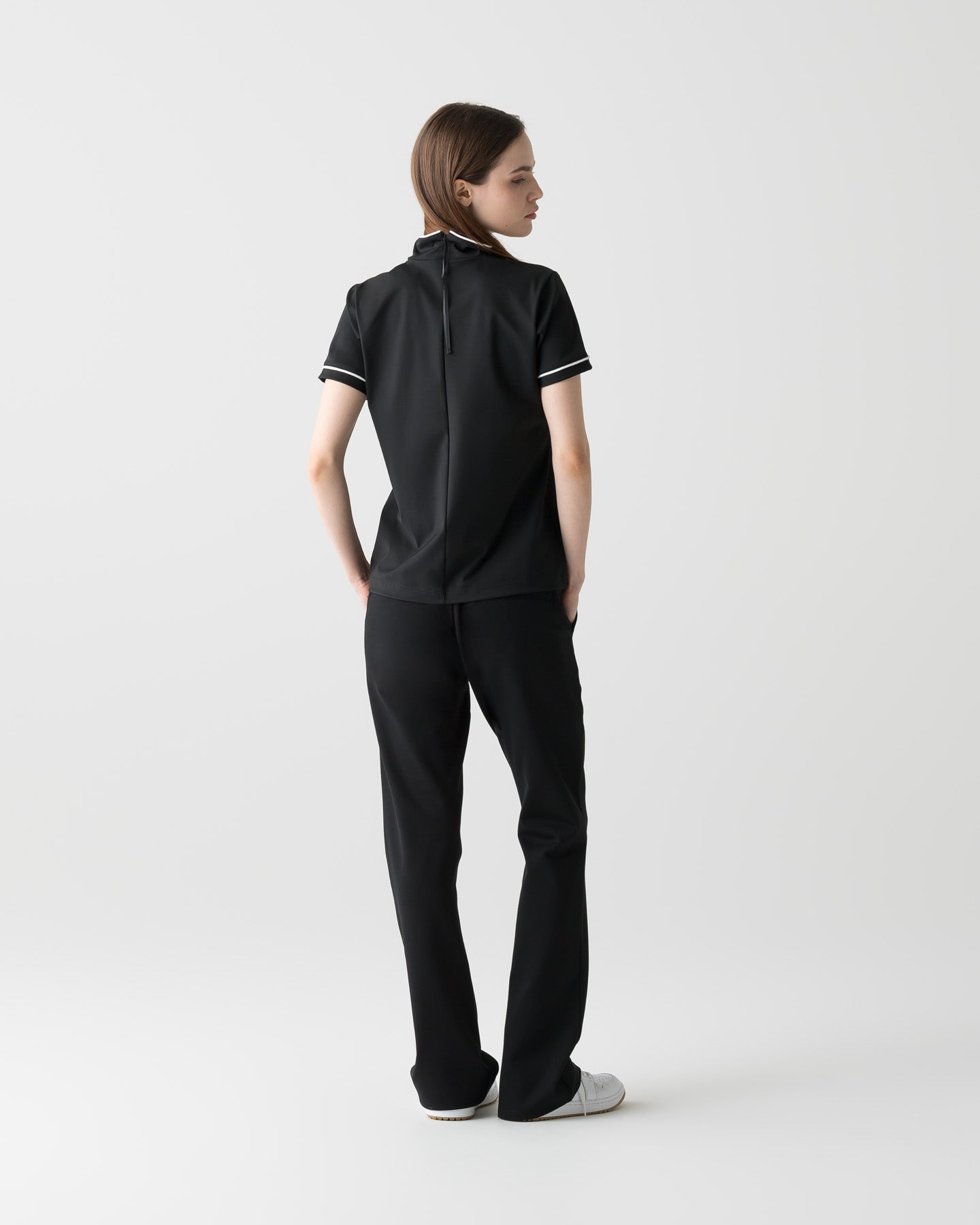 CRONOS BLACK WOMEN ZIP MOCK NECK TEE【BLACK】