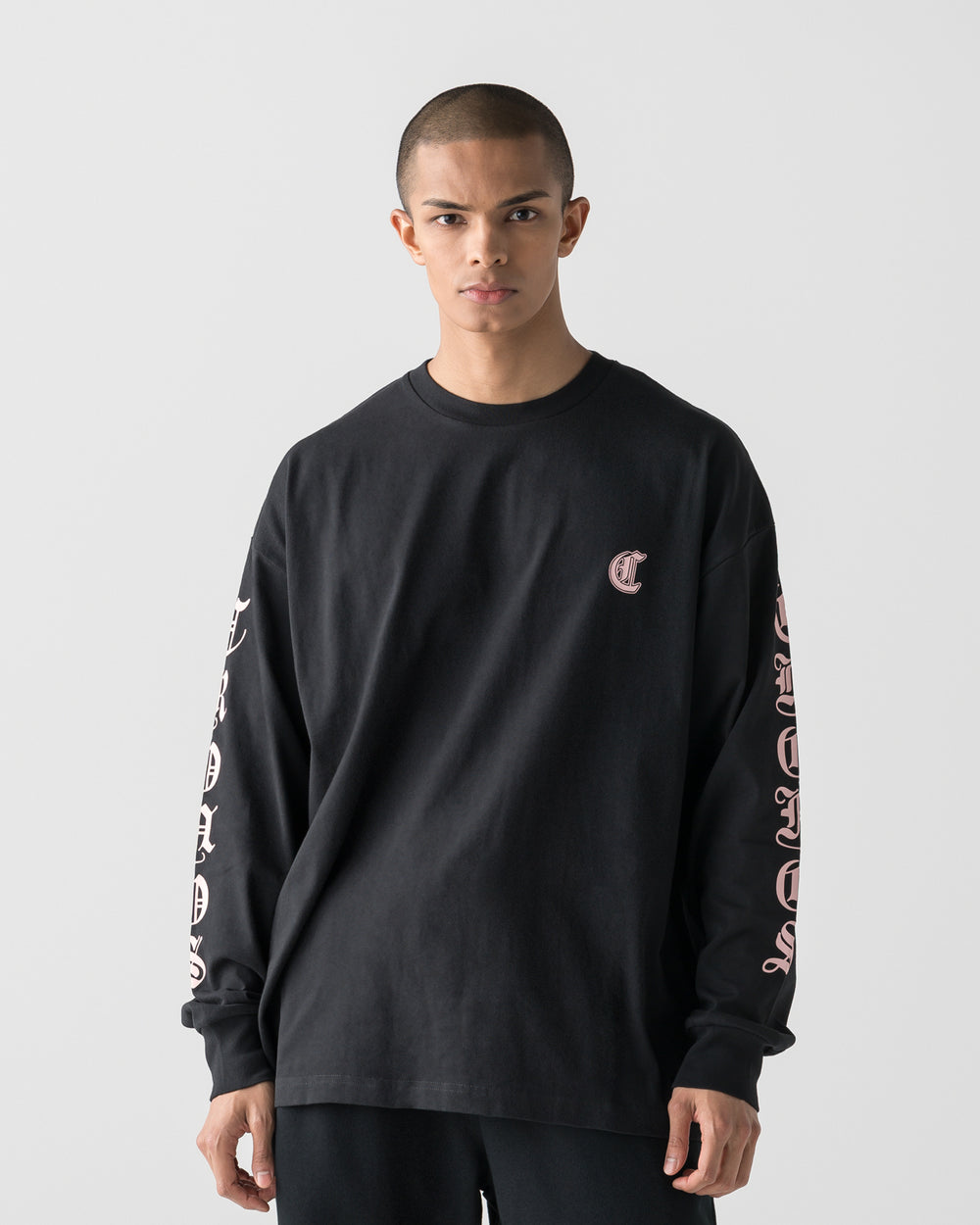CRONOS BLACKLETTER SOFT MOTION L/S TEE【BLACK×PINK】