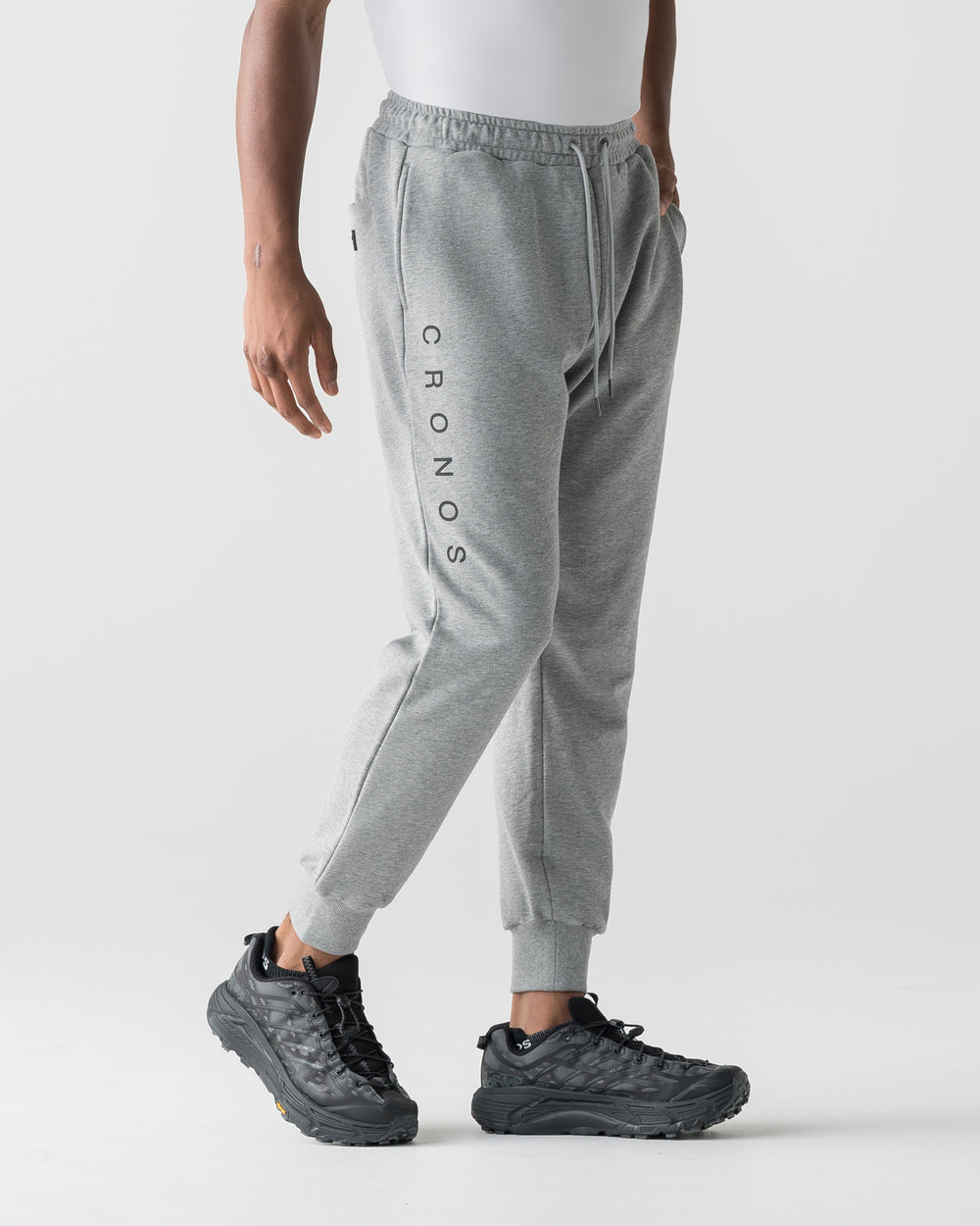 CRONOS DAILY FORM PANTS【M.GRAY】