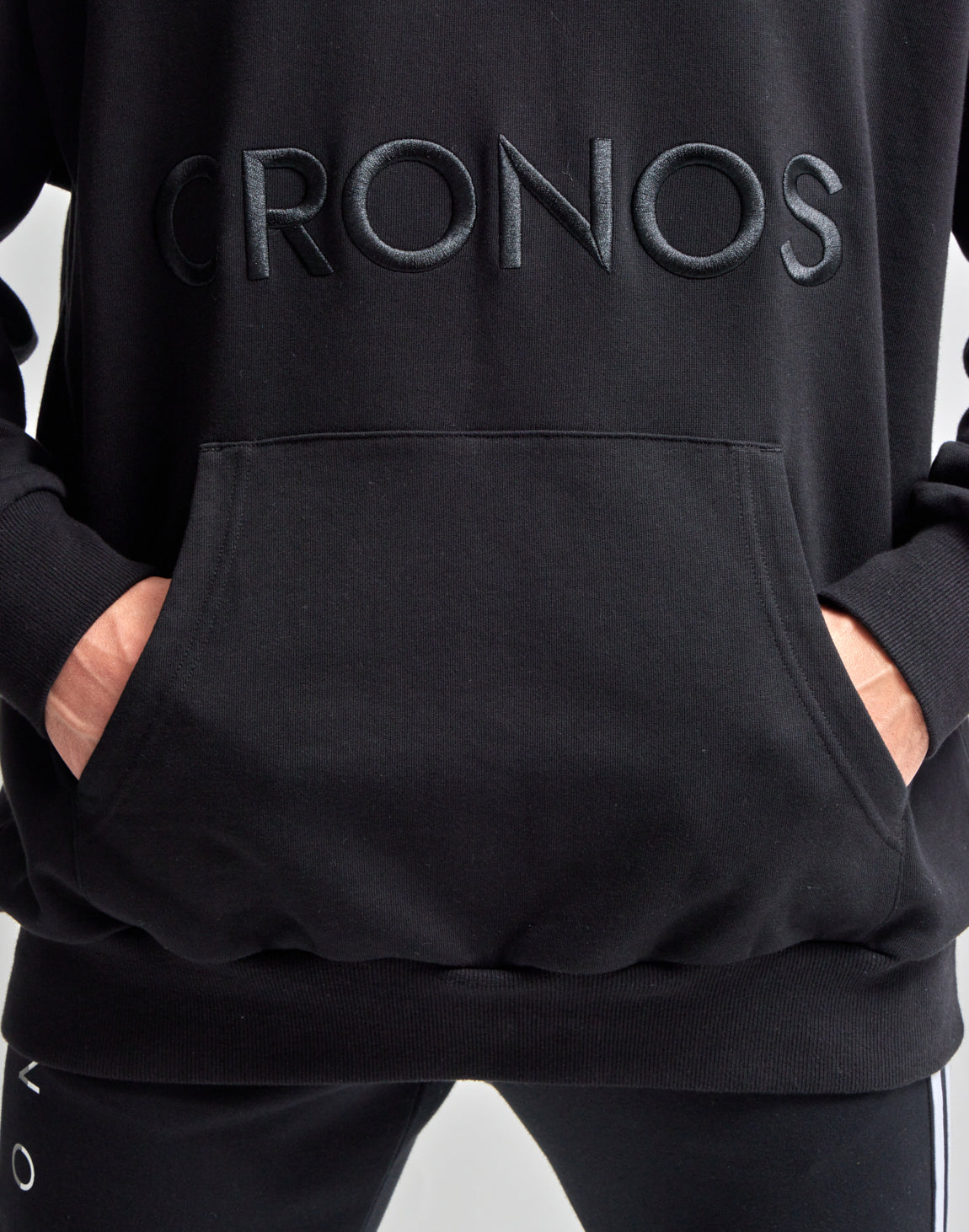 CRONOS BOLD LOGO HOODIE – クロノス CRONOS Official Store