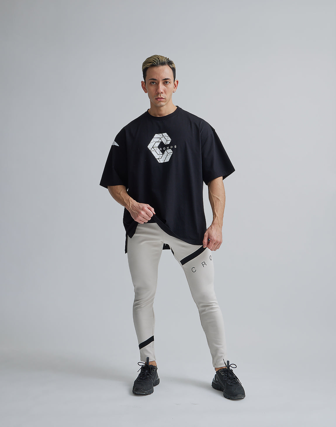 CRONOS SIGNATURE LOGO OVERSIZE T-SHIRTS – クロノス