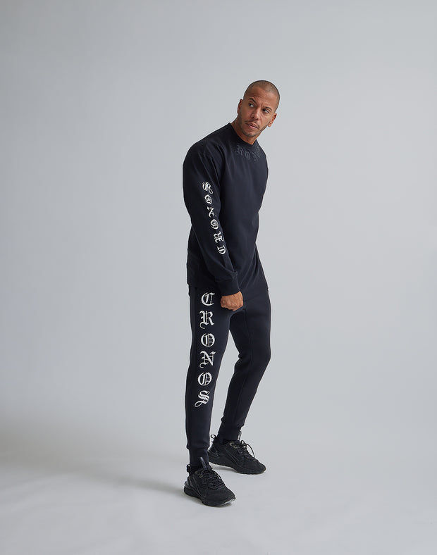 CRONOS BLACK LETTER LONGSLEEVE【BLACK】
